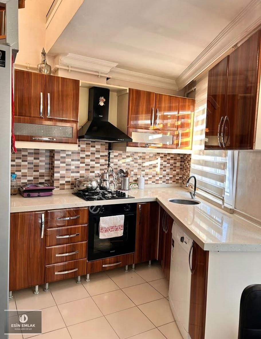 Kaynarca Mah Balkonlu Marmaray'a Yakın Geniş Temiz 3+1 Daire - Görsel 16