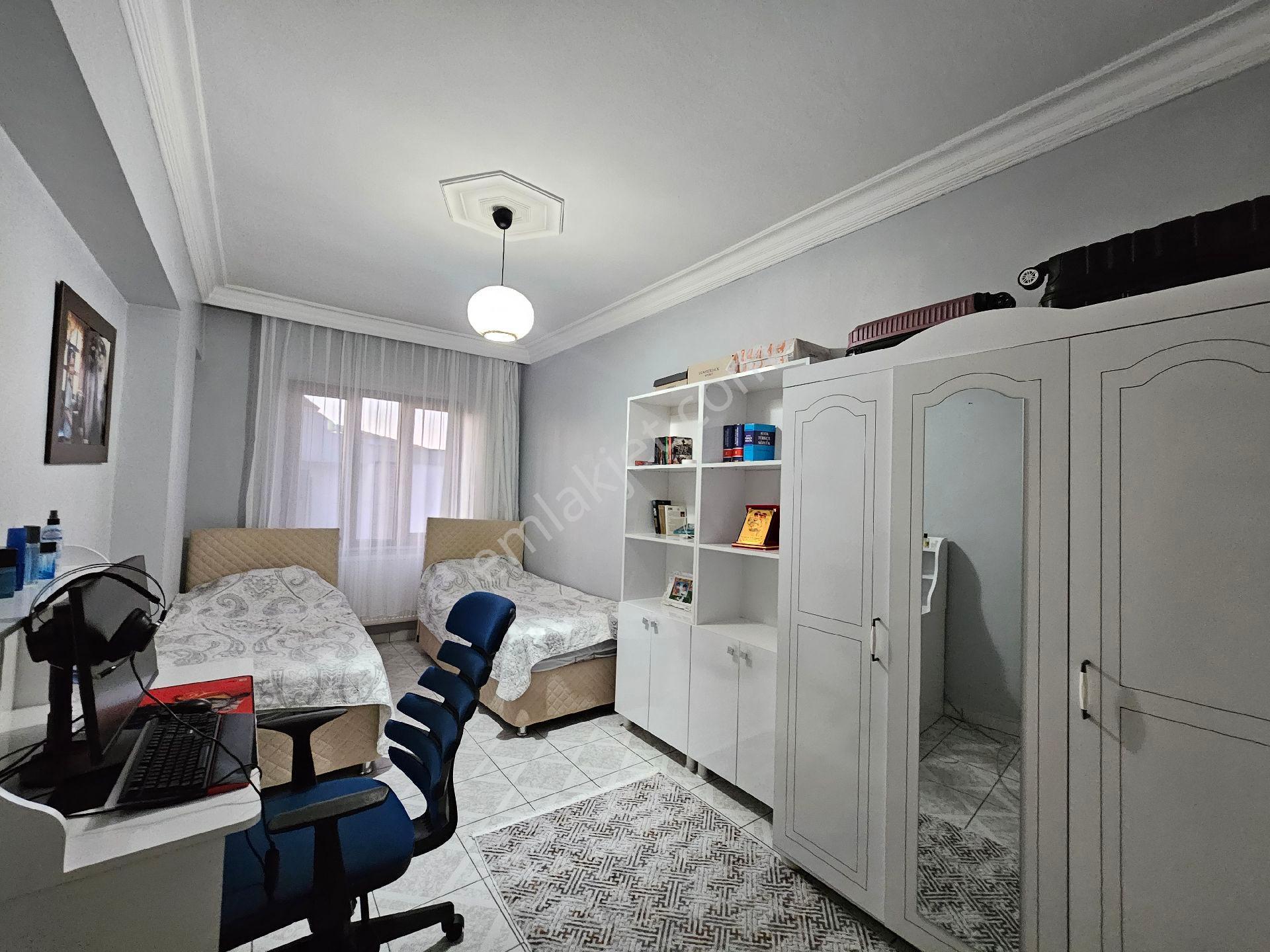 Kayapınar Evlendirme Dairesi Karşısı 4+1 240 M2 Satılık Daire - Görsel 8