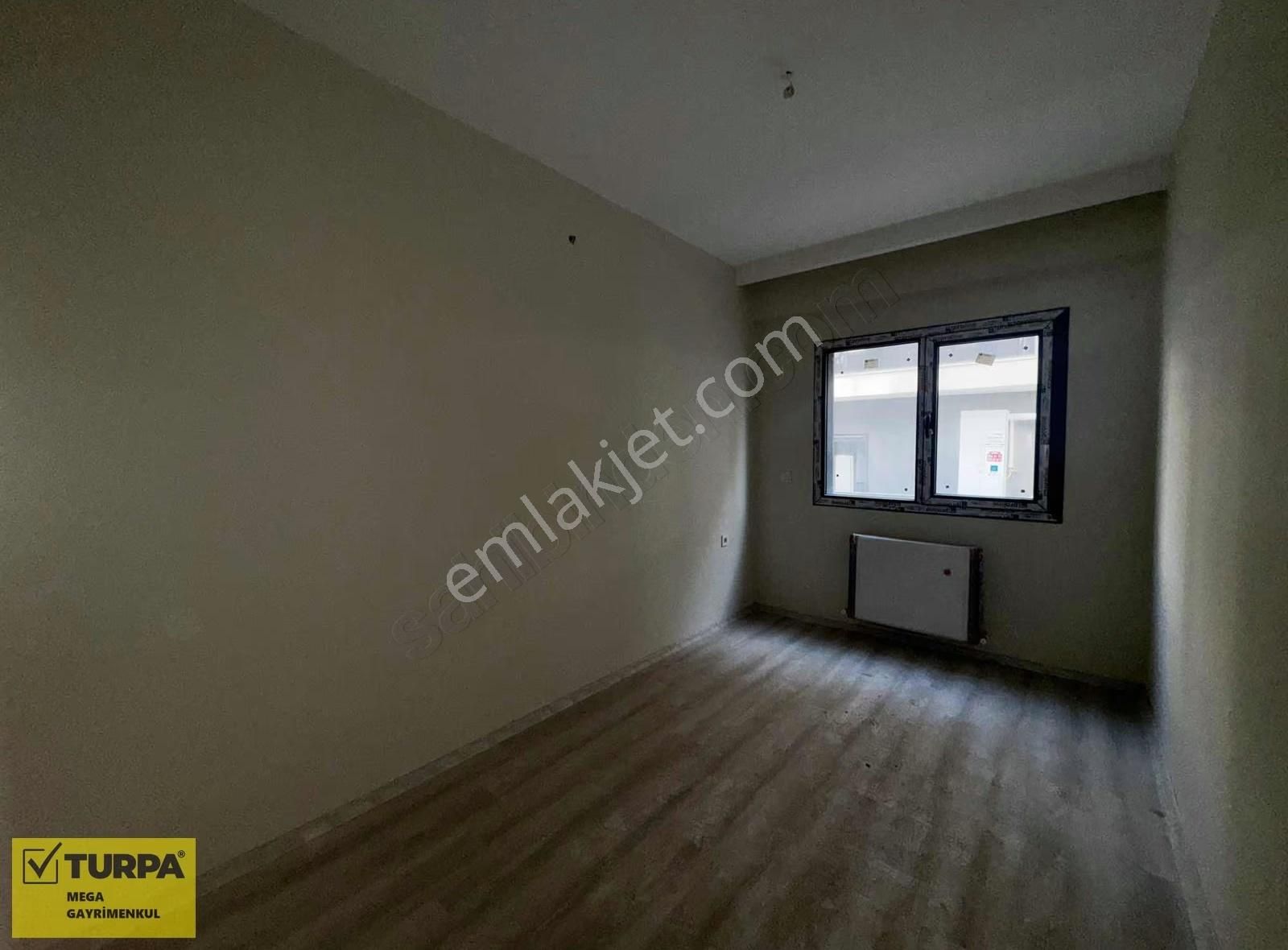 Turpa Dan Seyrek Te Üniversite Yakını Satılık Sıfır 2+1 Daire - Görsel 3