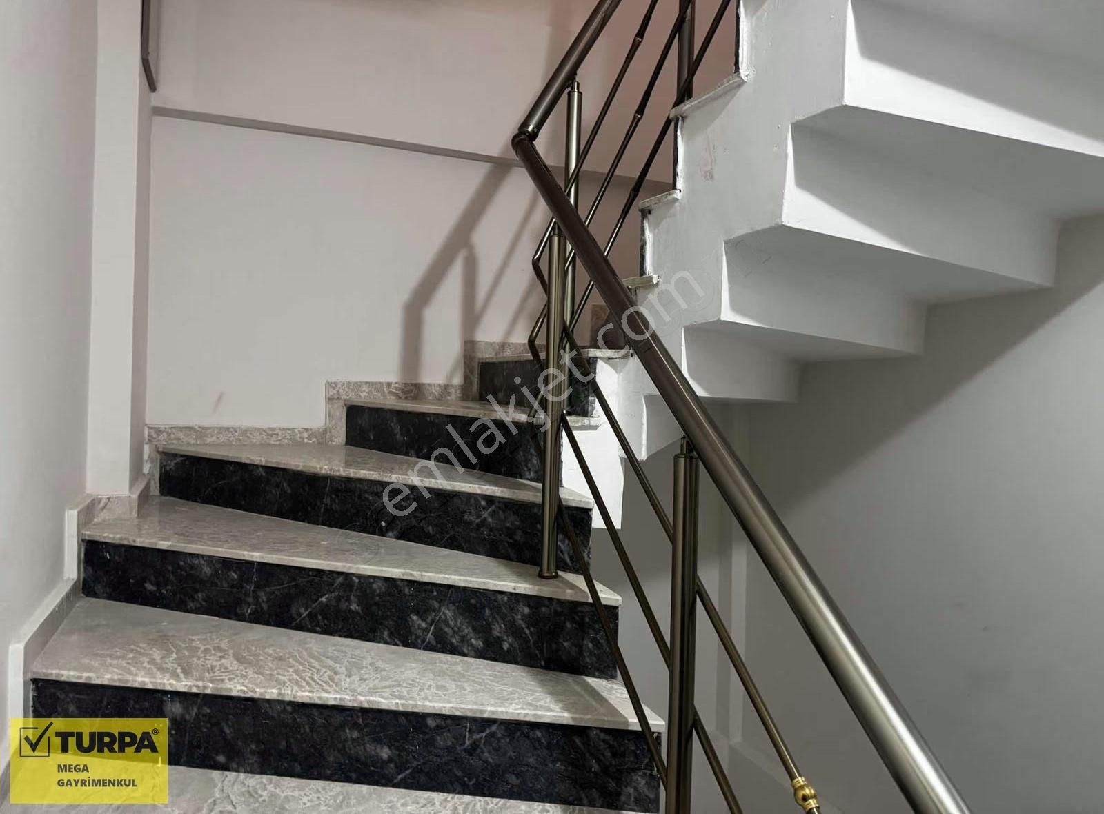 Turpa Dan Seyrek Te Üniversite Yakını Satılık Sıfır 2+1 Daire - Görsel 20