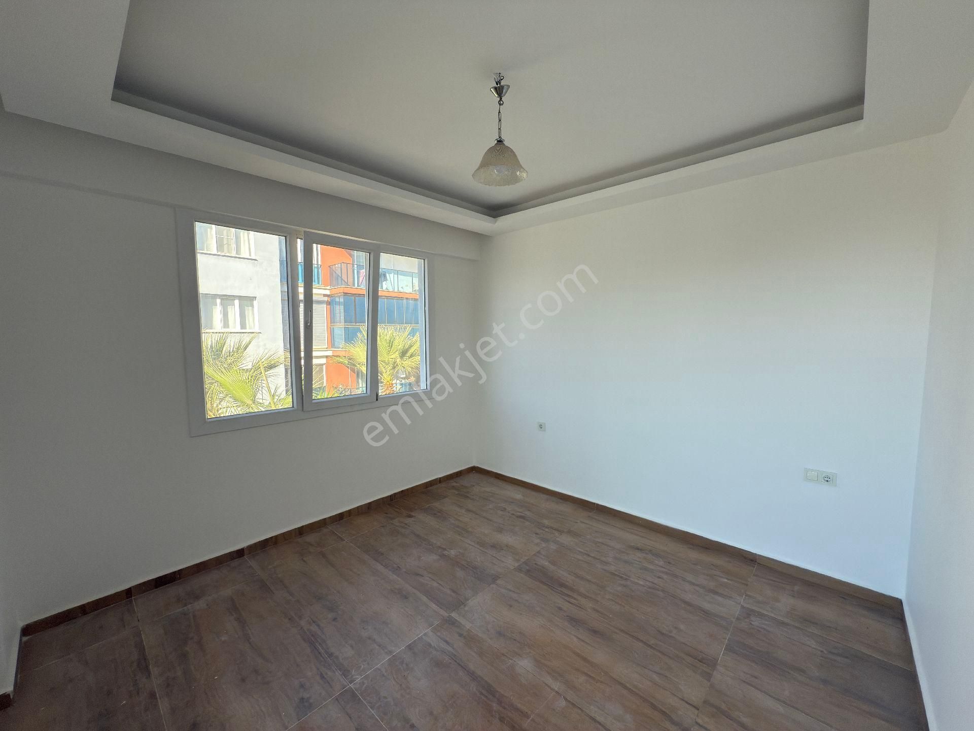 Eşin Gold'ta Her İki Balkonu Da Köşe Cephede,önü Açık, Ferah,3+1 - Görsel 15