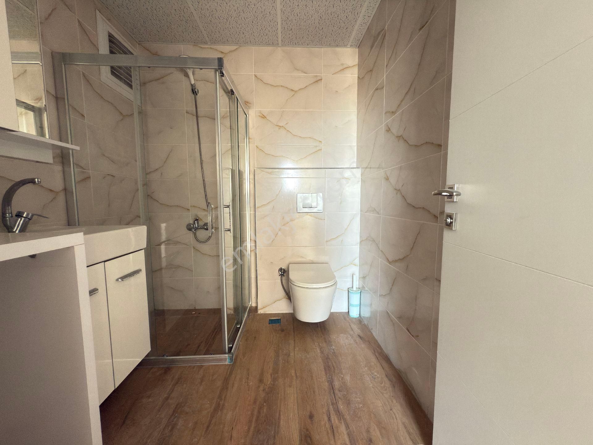 Eşin Gold'ta Her İki Balkonu Da Köşe Cephede,önü Açık, Ferah,3+1 - Görsel 23