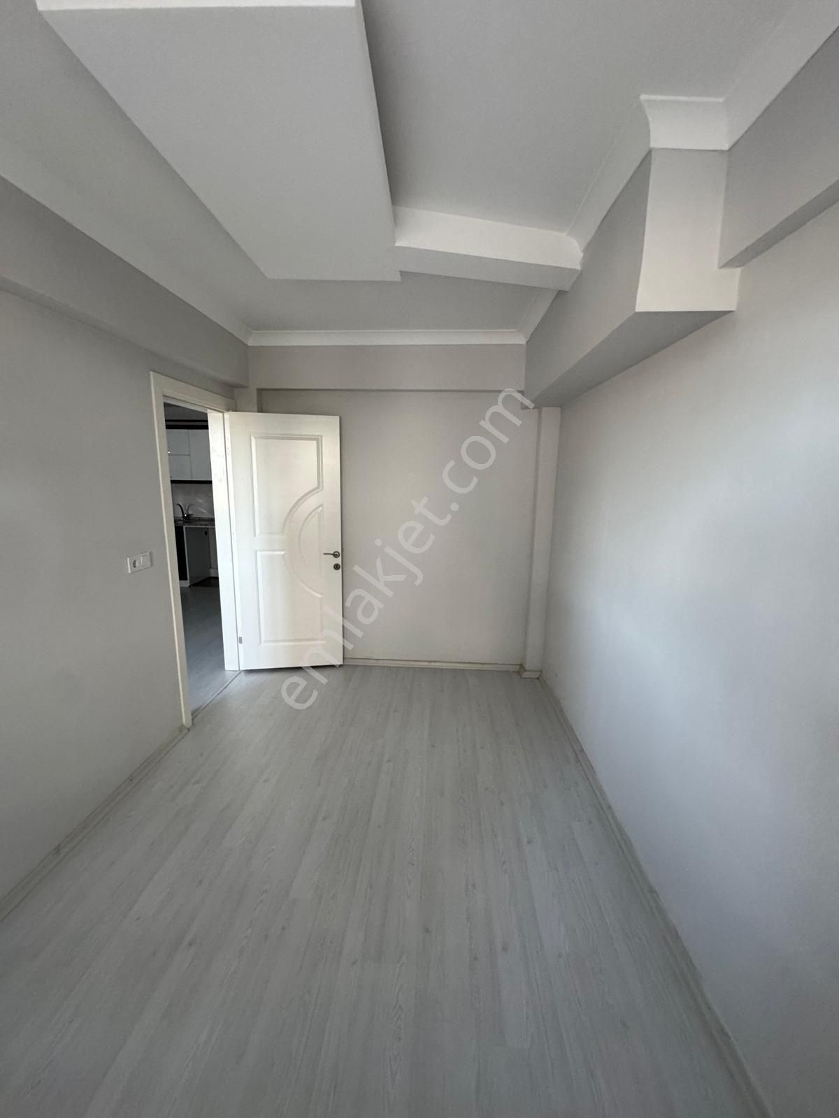 Manisa Yunusemre Muradiye Mh. 2+1 Açık Mutfak Site İçi Otoparklı Satılık Daire - Görsel 6