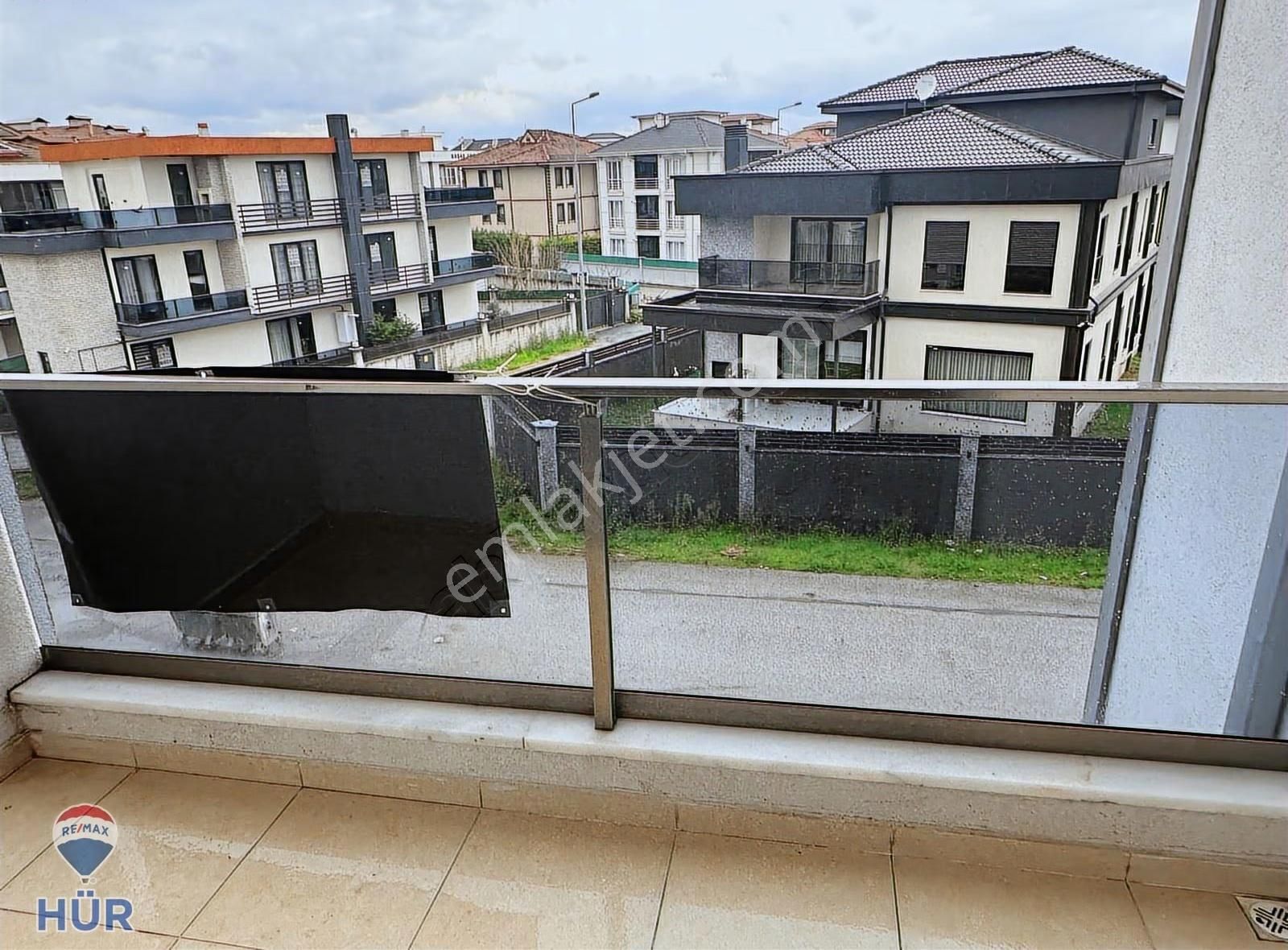 Remax Hür Ayfer Sever'den Serdivan Avm Civarı 3+1 Satılık Daire - Görsel 11