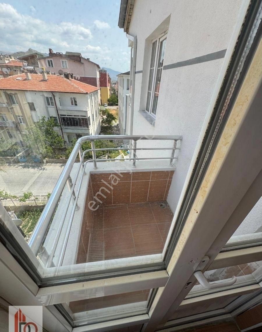 Develioğlu Emlaktan 3+1 Temiz Geniş Daire - Görsel 9