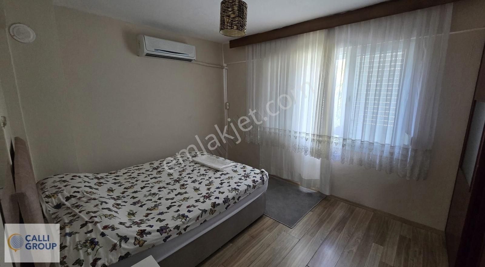 Kuşadası Marina Bölgesi 2+1 90m2 Eşyalı Kiralık Arakat Daire - Görsel 2