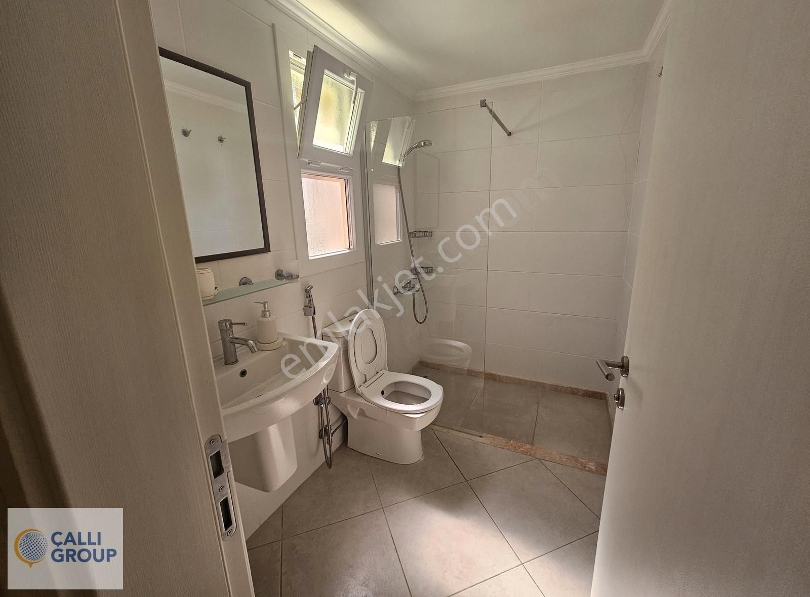 Kuşadası Golf Resort'te Kiralık Bahçe Katı 2+1 - Görsel 16