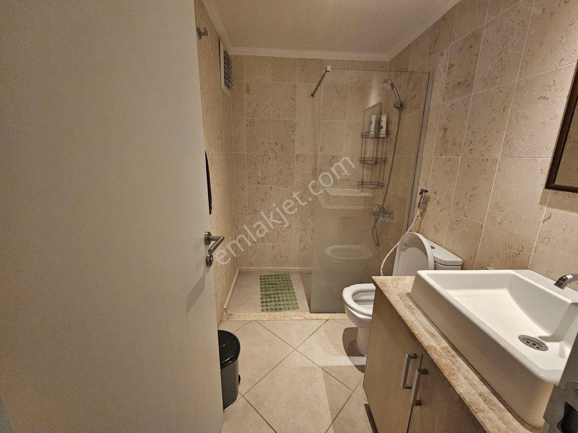 Kuşadası Golf Resort'te Kiralık Bahçe Katı 2+1 - Görsel 30