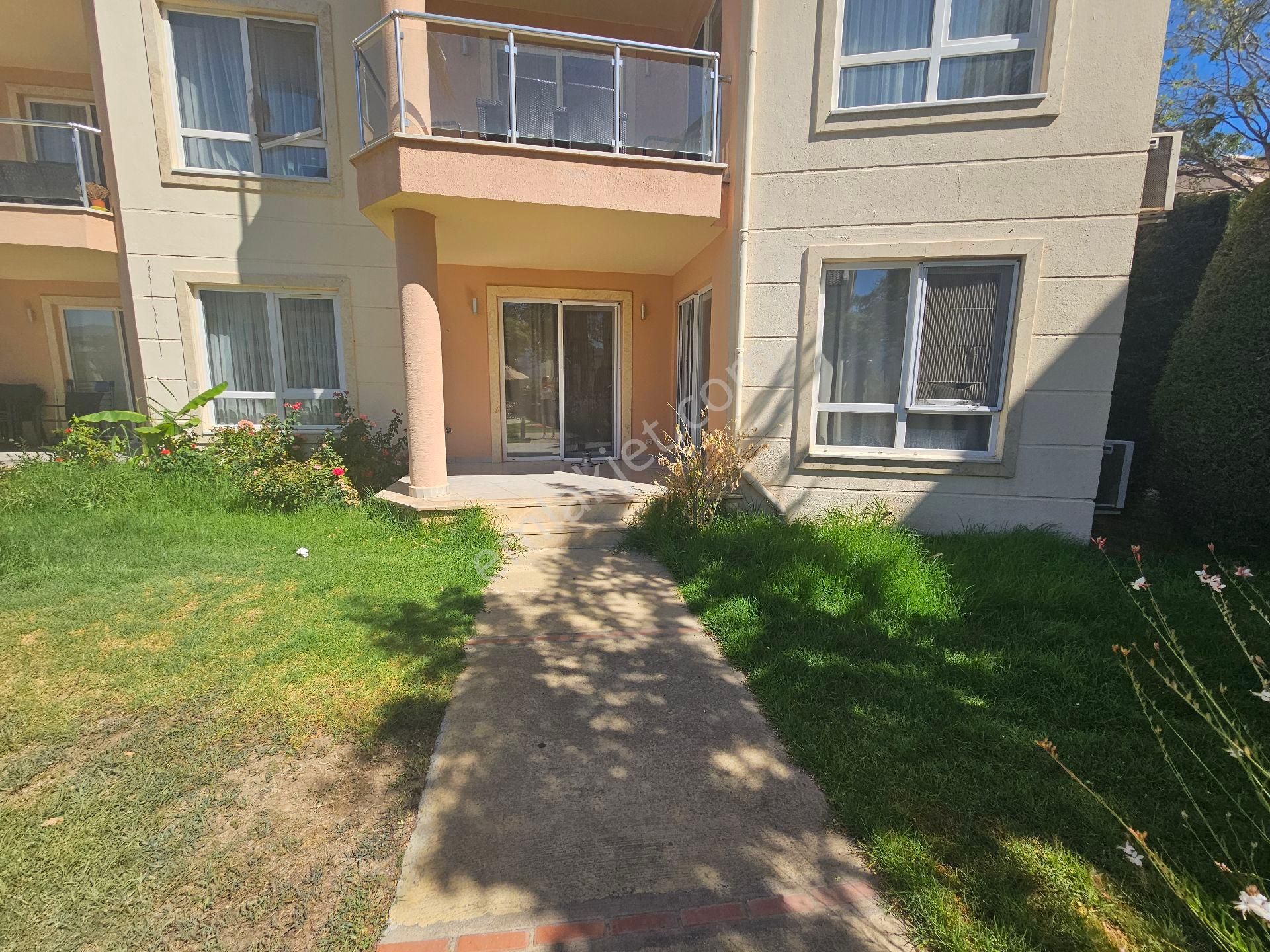 Kuşadası Golf Resort'te Kiralık Bahçe Katı 2+1 - Görsel 17