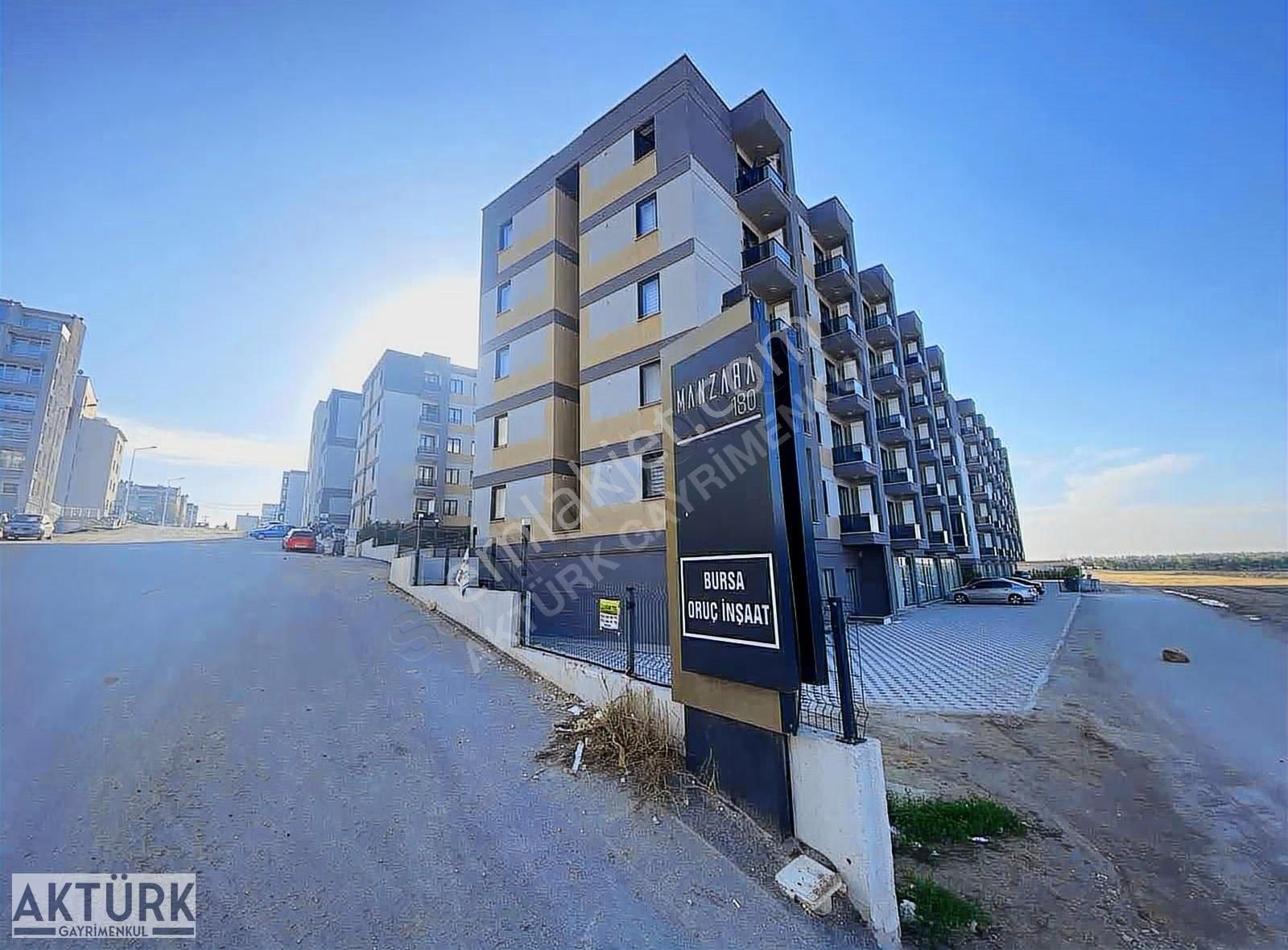 Aktürk Gayrimenkul"den Manzara 180 Sitesinde Fırsat Daire - Görsel 11