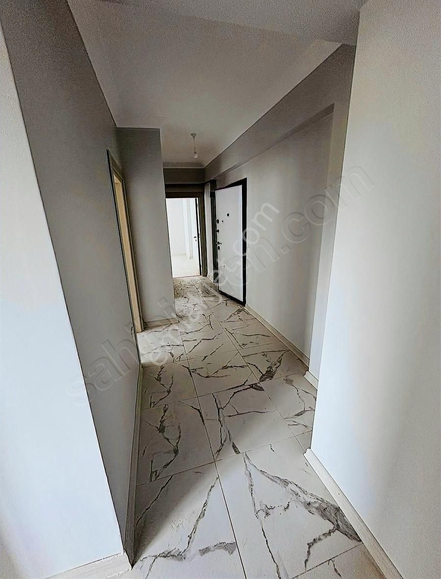 İstasyon - Tepe Mevkiinde Lüks 2+1 Daire