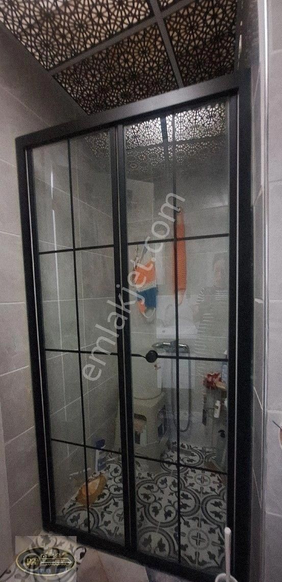 Hacıyusufta Valide Cami Karşısı Arakat 2+1masrafsız - Görsel 15