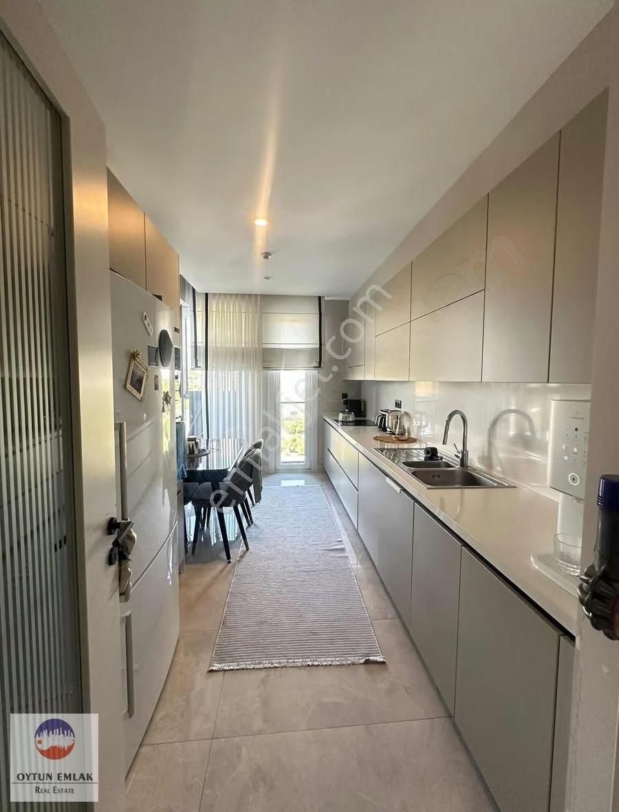 Tema İstanbul 2 Tadilatlı Satılık 2+1 Teras Kat Daire 150 M² - Görsel 9