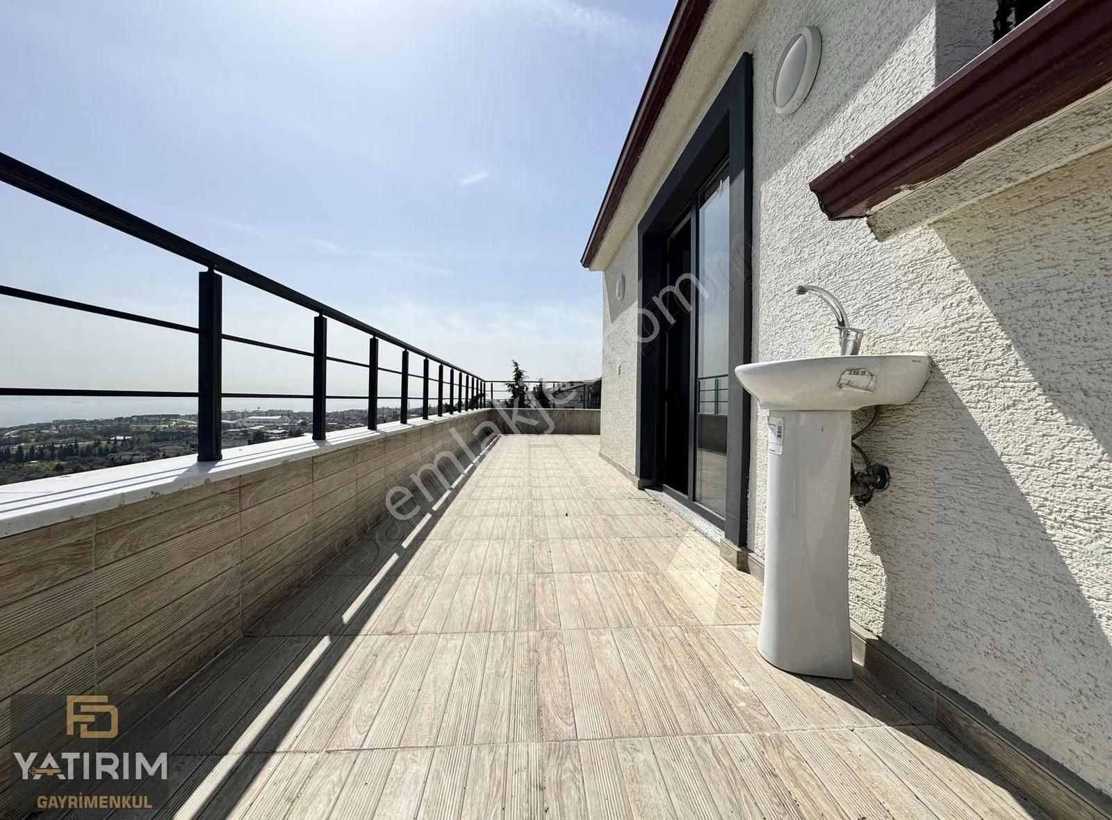 Full Deniz Manzaralı Asansörlü Lüx 4+1 235 M2 Çatı Dubleksi - Görsel 2