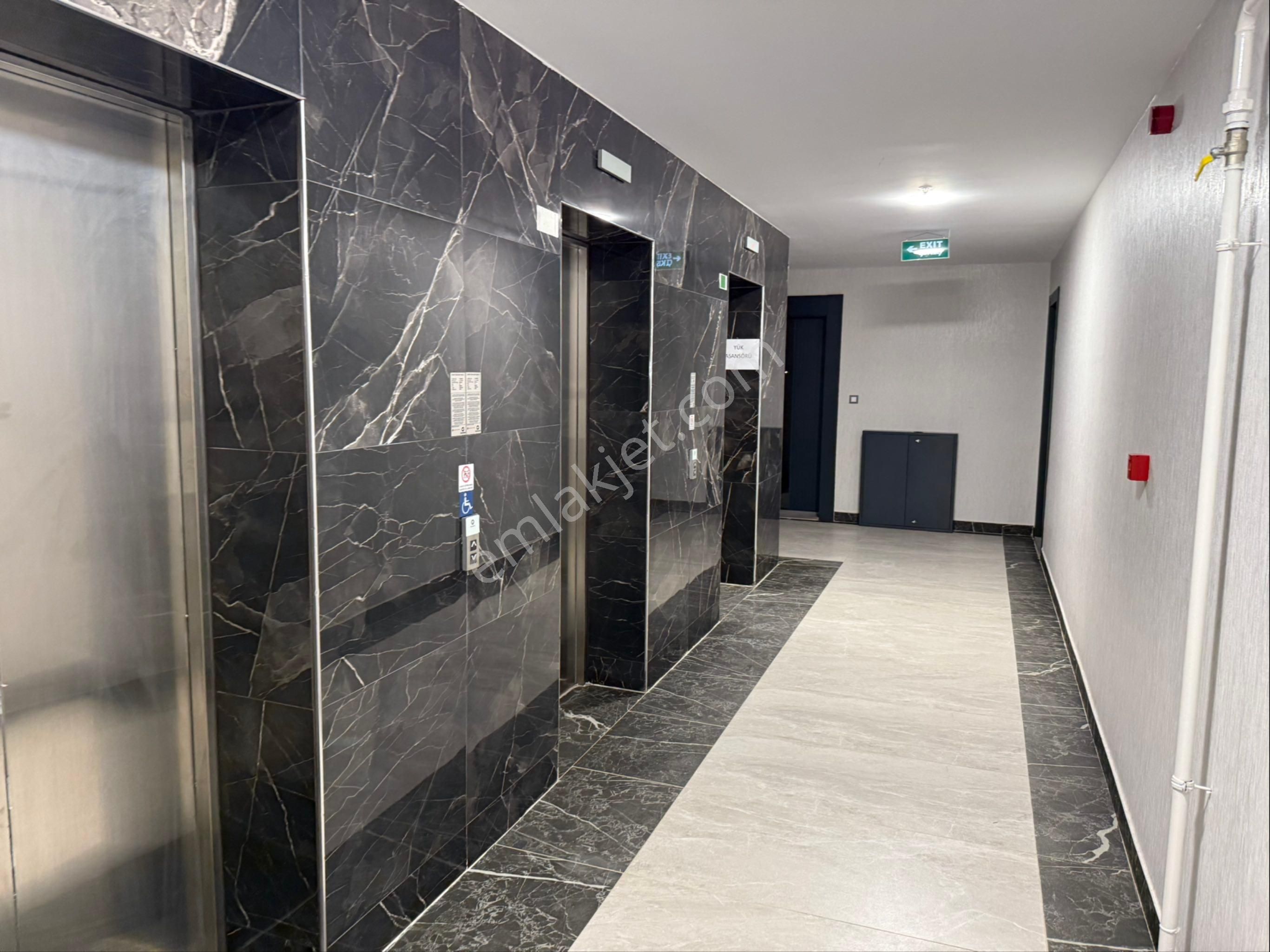 İpektaş Cadde Projesinde Kiralık 1+1 Daire Ve Ofis - Görsel 4