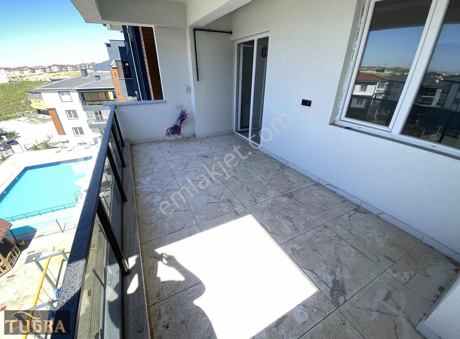 Tuğradan Rumelide Lüx Site İçinde 3+1 Daireler - Görsel 8