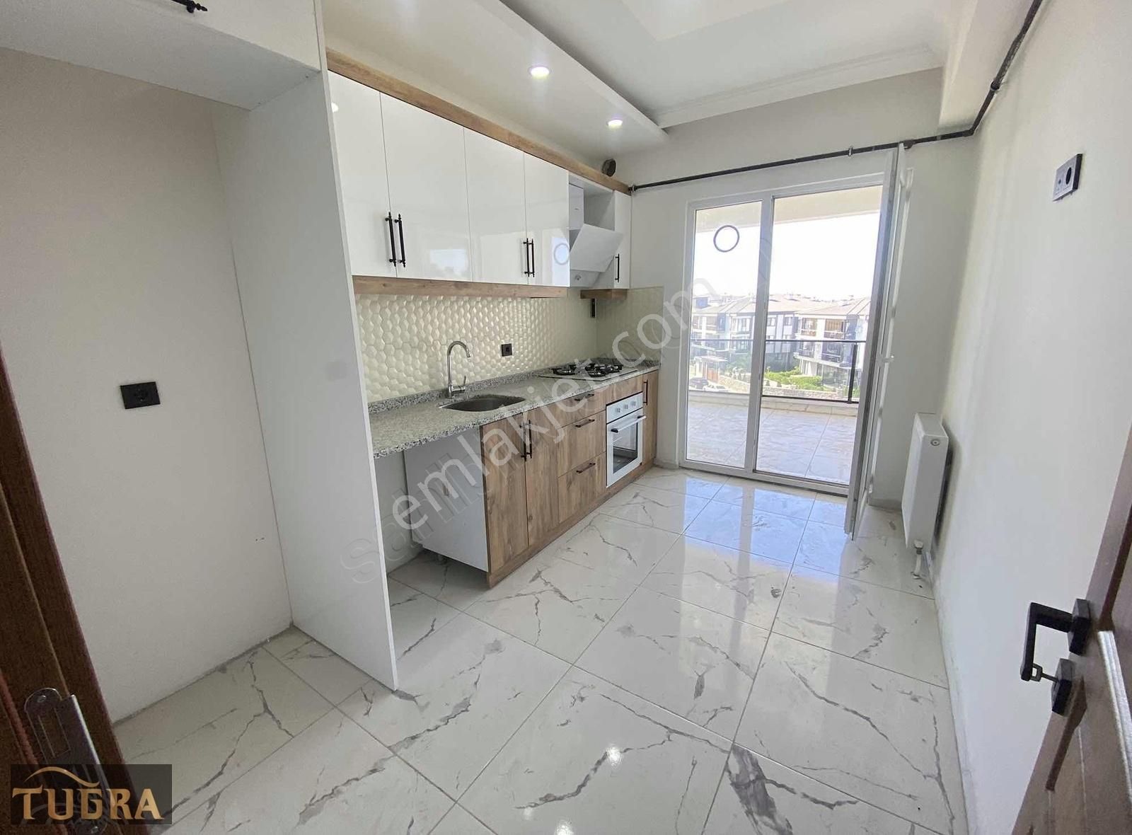 Tuğradan Rumelide Lüx Site İçinde 3+1 Daireler - Görsel 14