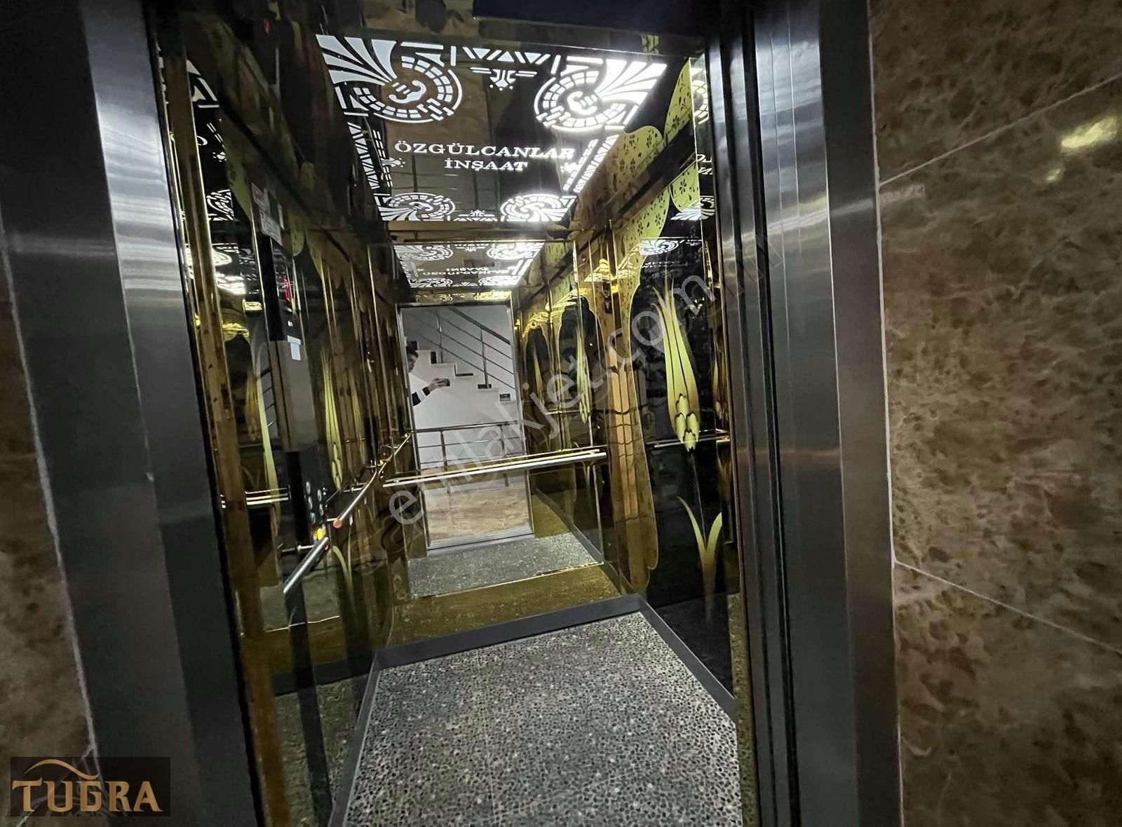 Tuğradan Rumelide 3+1 Bahçe Katı Fırsat Satılık Daire - Görsel 5