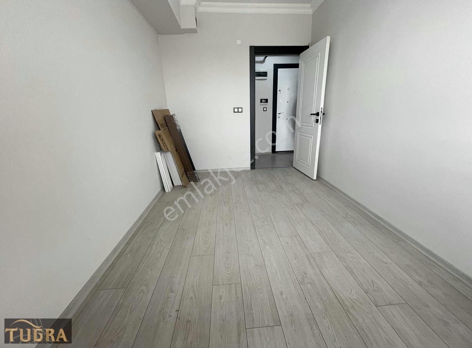 Tuğradan Rumelide 3+1 Bahçe Katı Fırsat Satılık Daire - Görsel 6