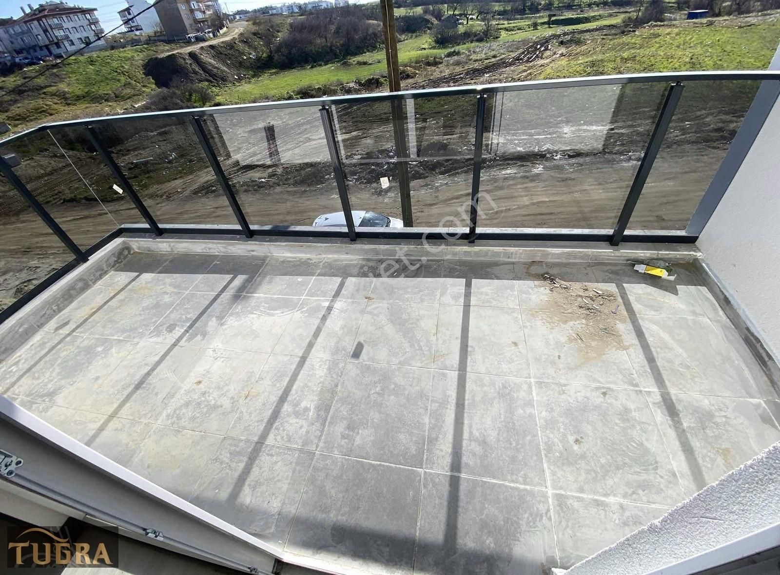 Tuğradan Rumelide Site İçi Emsalsiz Büyüklükte Lüx 1+1 Daireler - Görsel 11