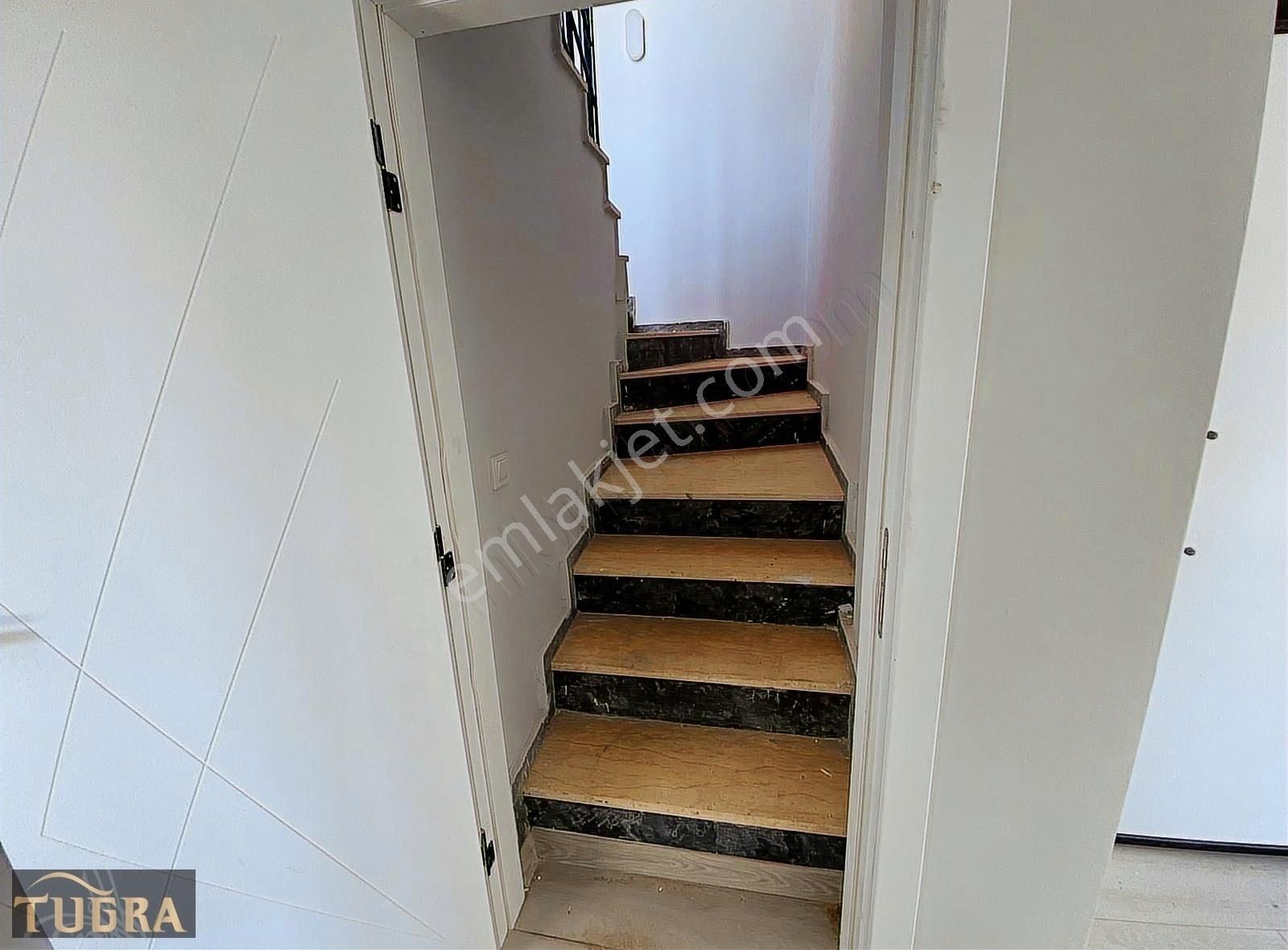Tuğra'dan Reşadiye Mahallesin'de Satılık Sıfır 4+1 Dubleks Daire - Görsel 4