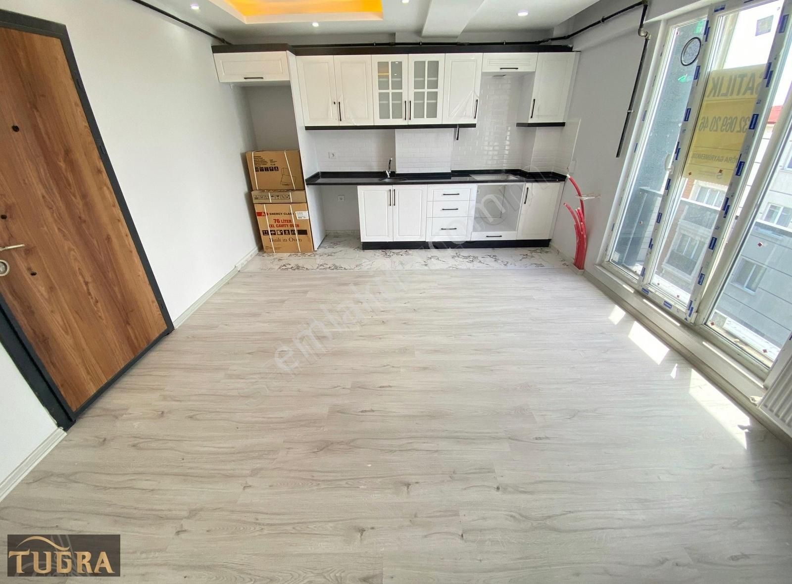 Tuğra'dan Bulvar Üstü 1+1 Arakat Guney Cephe İskanlı Daire - Görsel 3