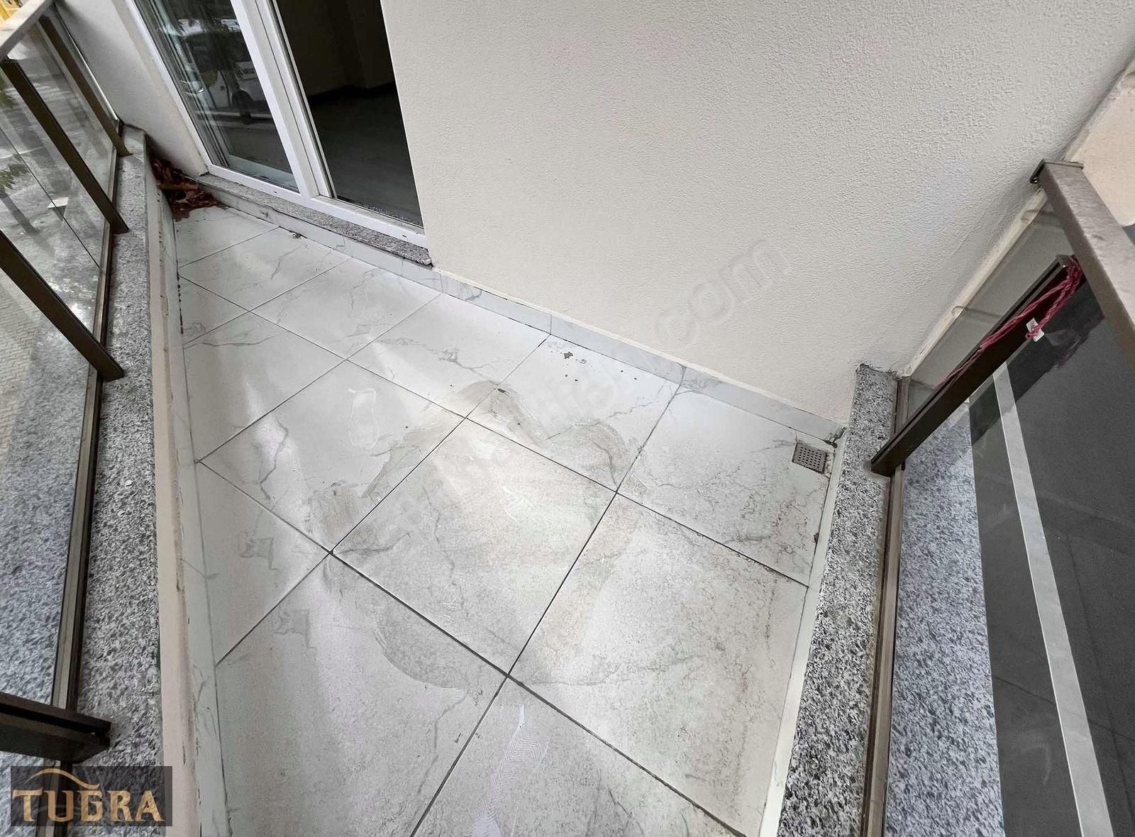 Eski Salı Paz. Civarı Limitsiz Kredili İskanlı 2+1 Satılık Daire - Görsel 8