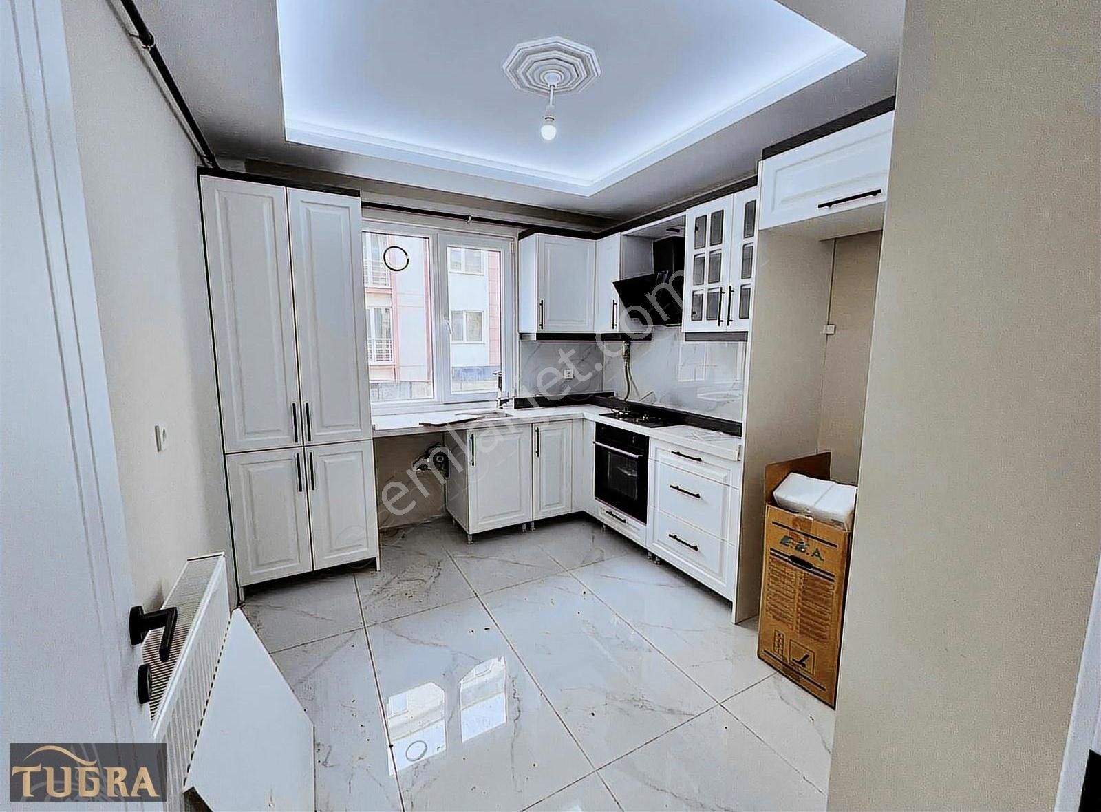 Eski Salı Paz. Civarı Limitsiz Kredili İskanlı 2+1 Satılık Daire - Görsel 11