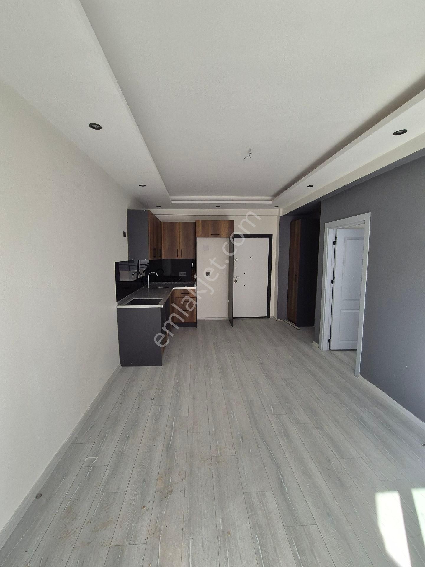 Gültepe'de 1+1 3'lü Ankastre Set Ve Şofbenli Az Katlı Kiralık Daire - Görsel 14