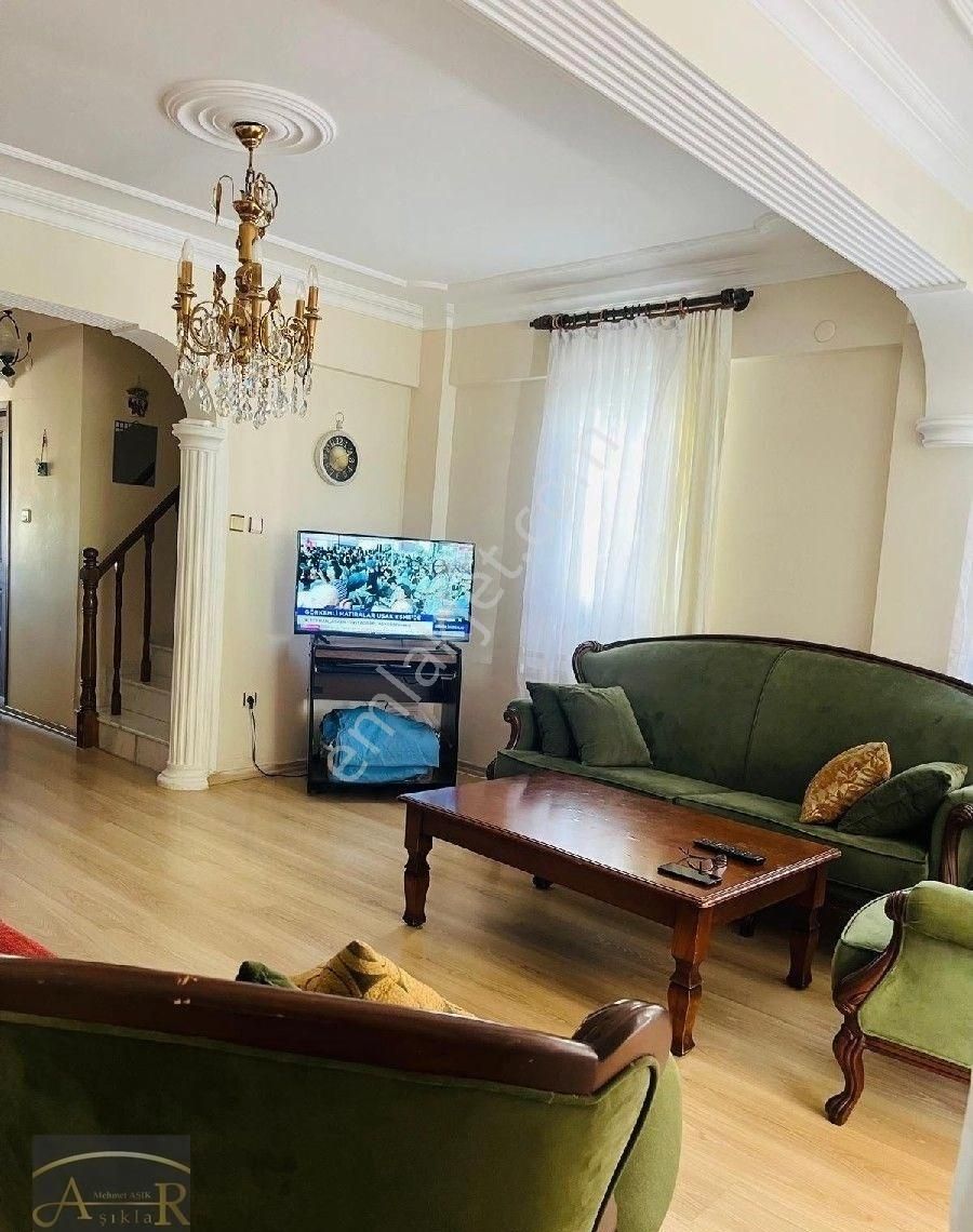 Balıkesir Edremit Altınoluk Satılık Villa