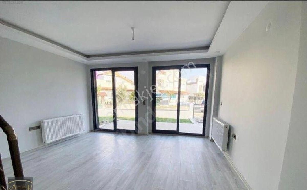 Balıkesir Edremit Altınoluk Satılık Villa - Görsel 32
