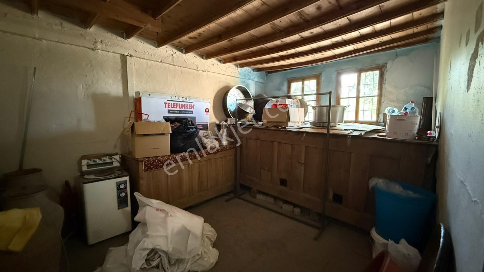 Öz Gaye Emlaktan Develi Aygöstende Satılık Tarihi Ev - Görsel 11