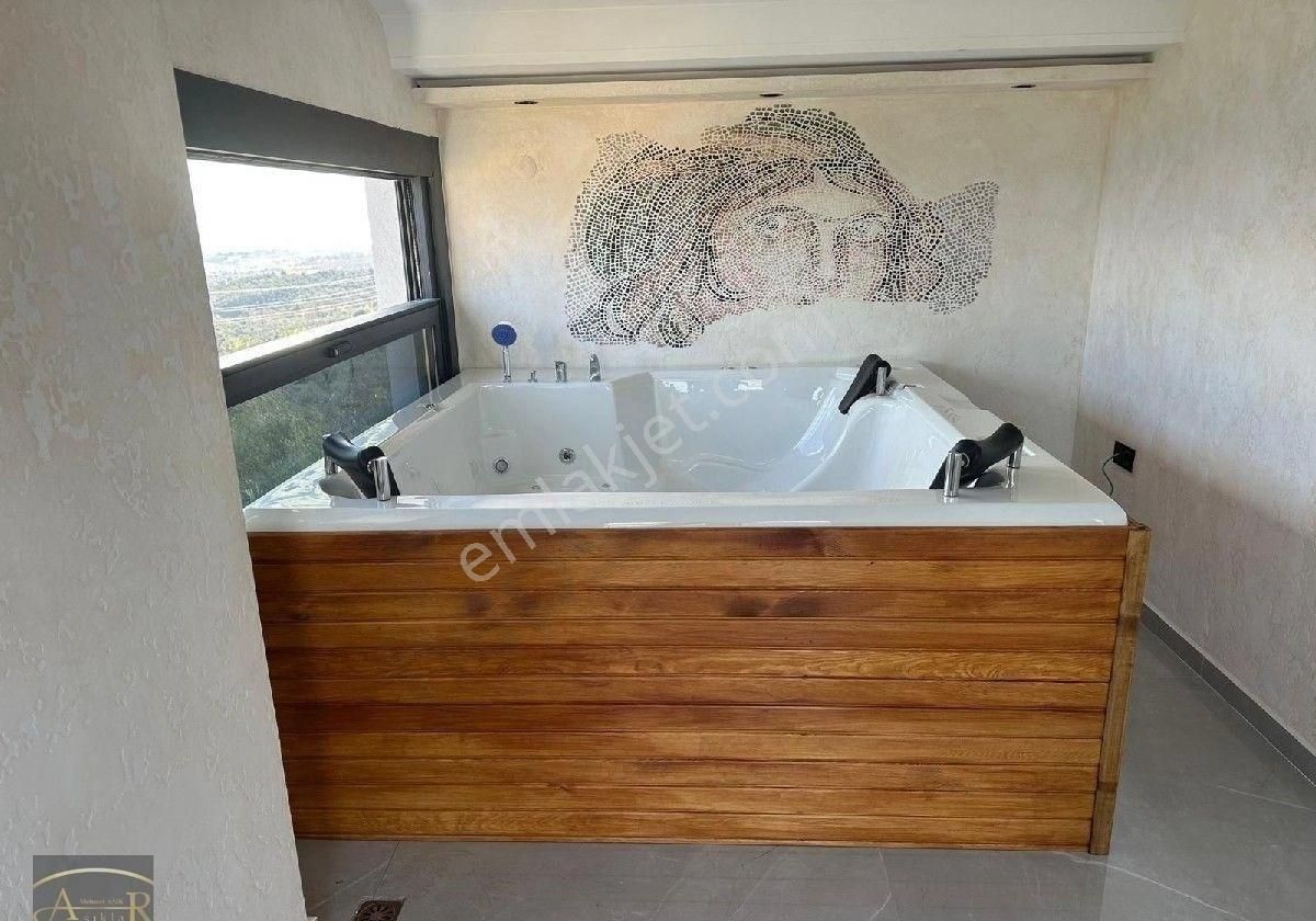 Balıkesir Edremit Altınoluk Satılık Müstakil Süper Lüks Villa