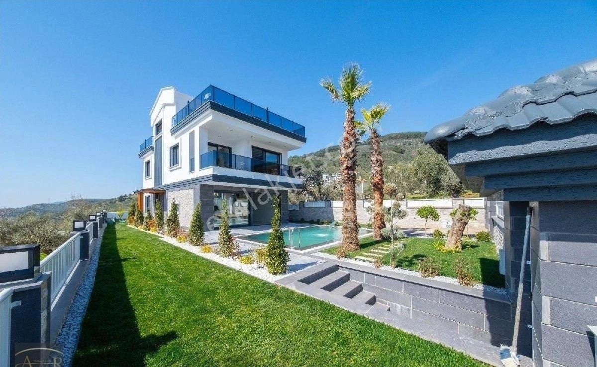 Balıkesir Edremit Altınoluk Satılık Müstakil Süper Lüks Villa - Görsel 26