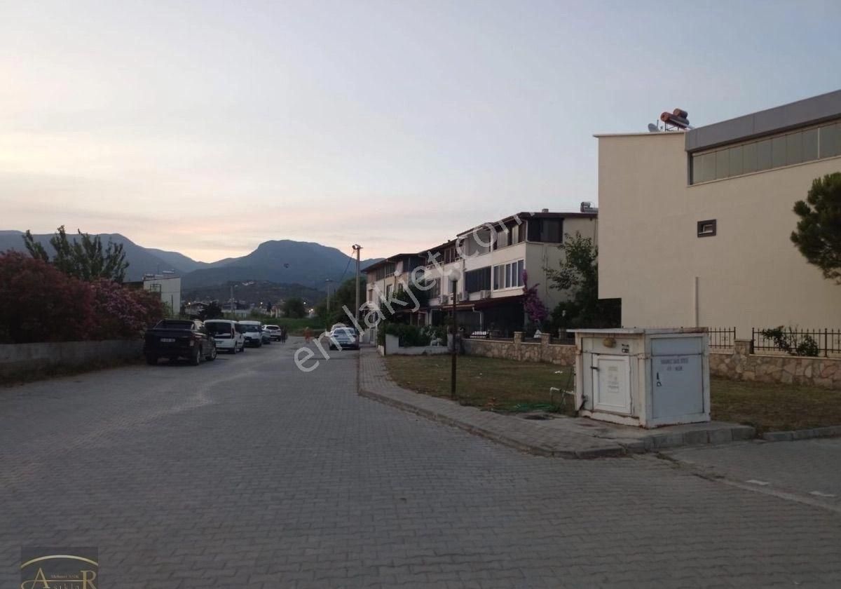 Balıkesir Edremit Güre Cumhuriyet Denize Sıfır Satılık Villa - Görsel 20