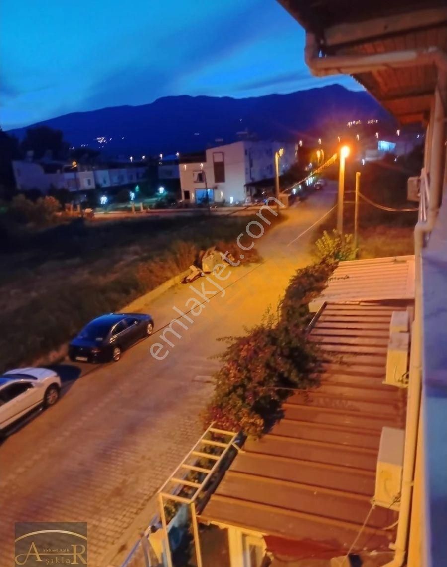 Balıkesir Edremit Güre Cumhuriyet Denize Sıfır Satılık Villa - Görsel 24