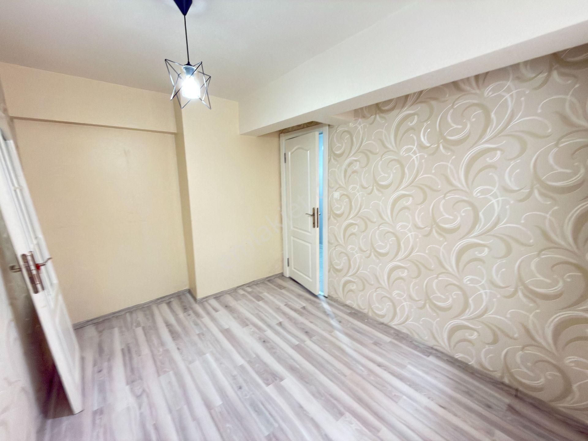 Adnan Yüksel Cad. Yakını 2+1 Kat Konumun'da Balkonlu Masrafsız - Görsel 19