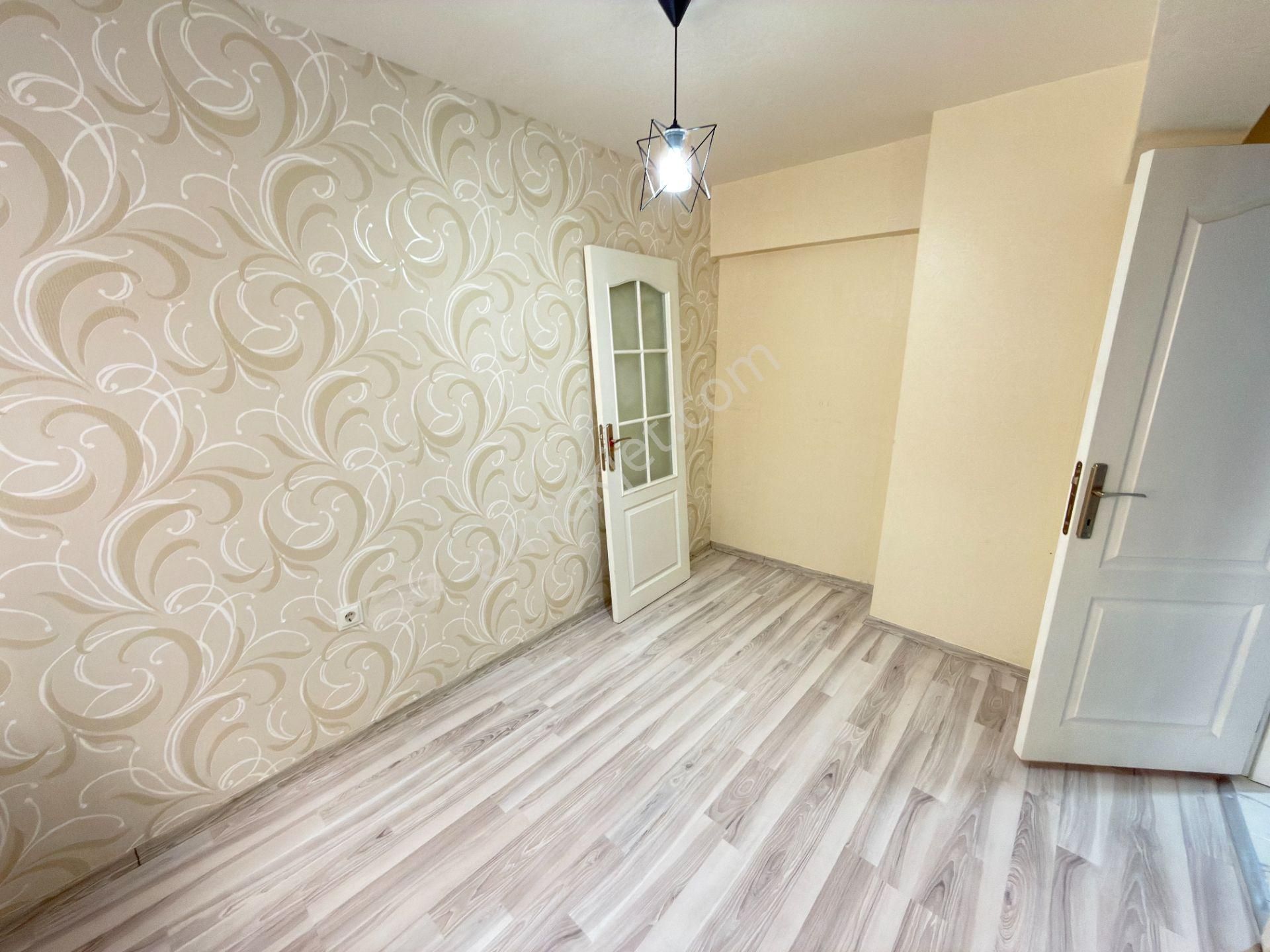 Adnan Yüksel Cad. Yakını 2+1 Kat Konumun'da Balkonlu Masrafsız - Görsel 20