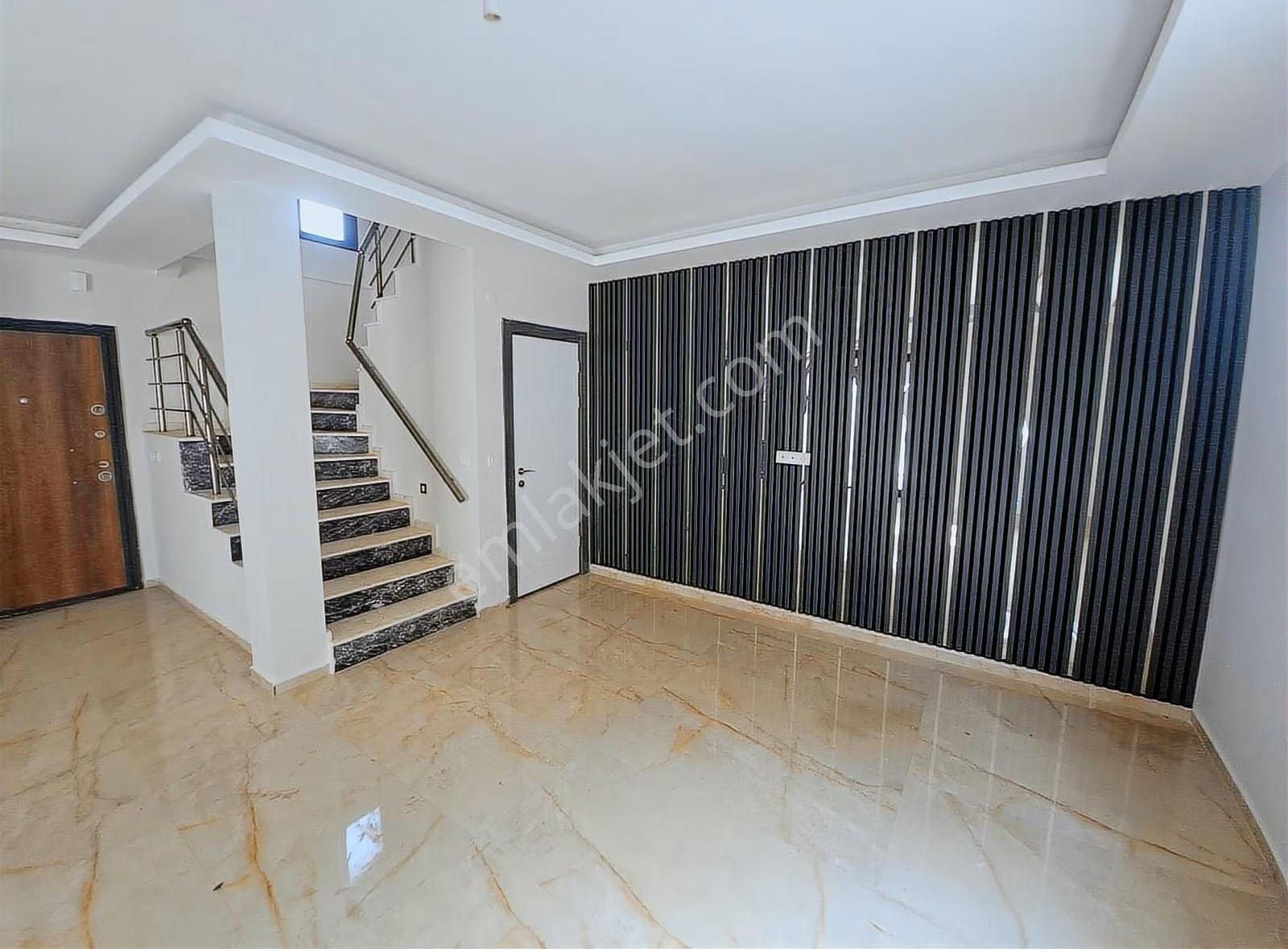 İzmir Seferihisar Atatürk Mah'de 4+1 Deniz Manzaralı Yazlık - Görsel 9