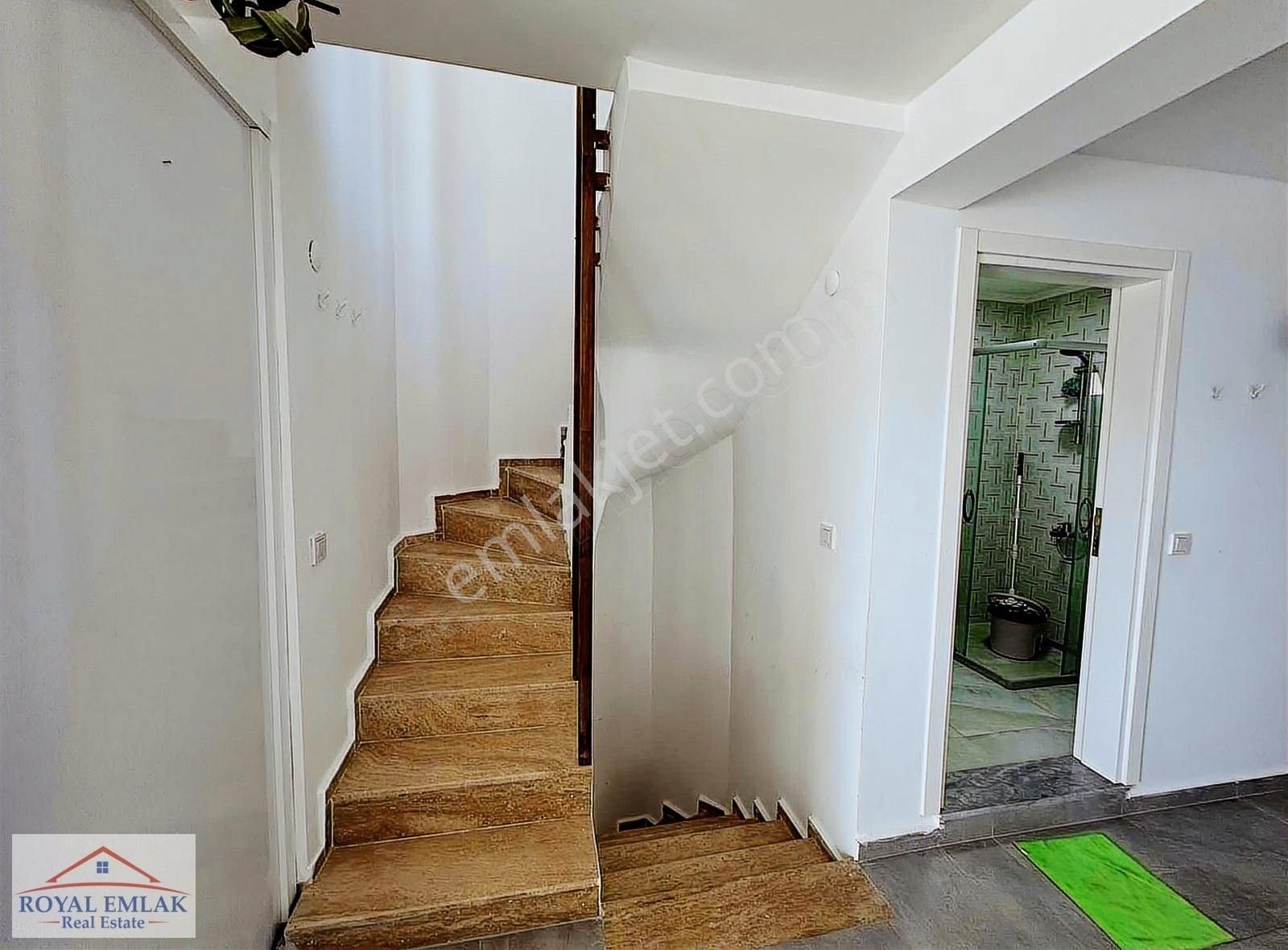 Bodrum Adabükü Gültan Sitesinde Satılık 3+1 Eşyalı Dublex - Görsel 3