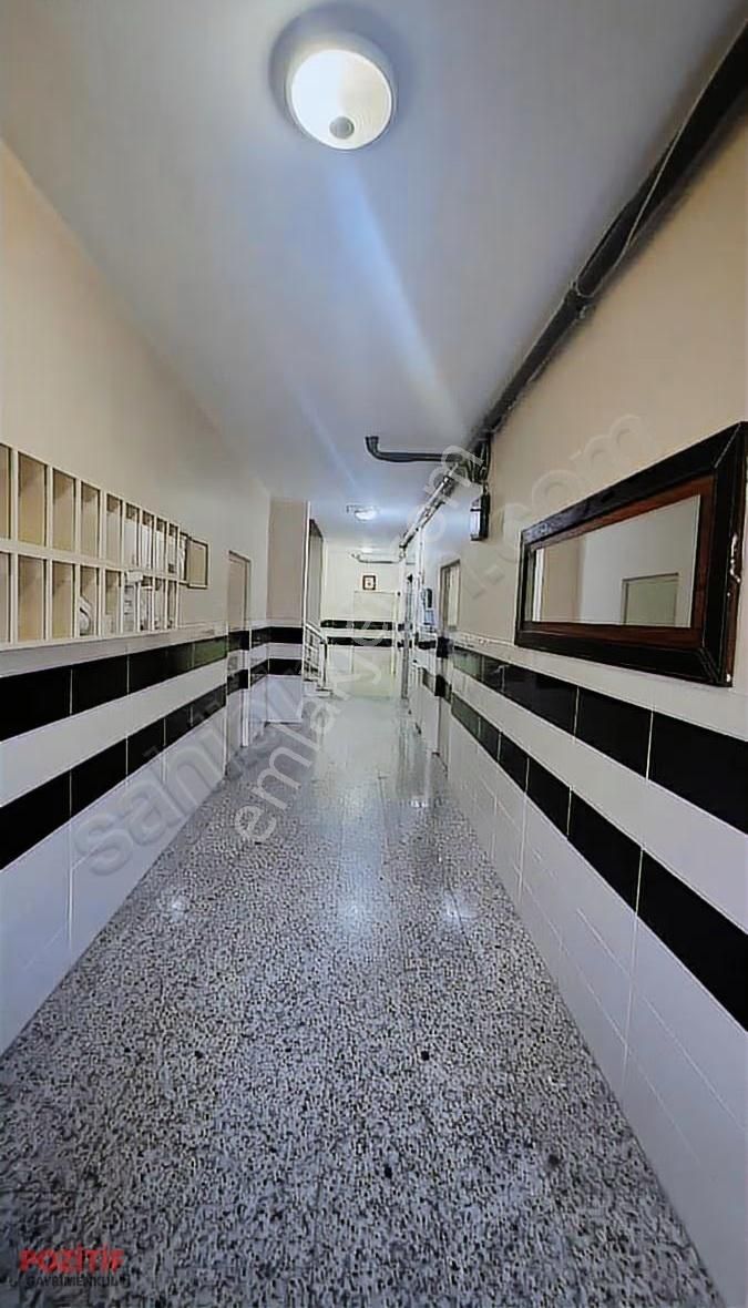 Büyükçekmece Tepecik Hürriyet Mahallesinde 2+1 Satılık Daire