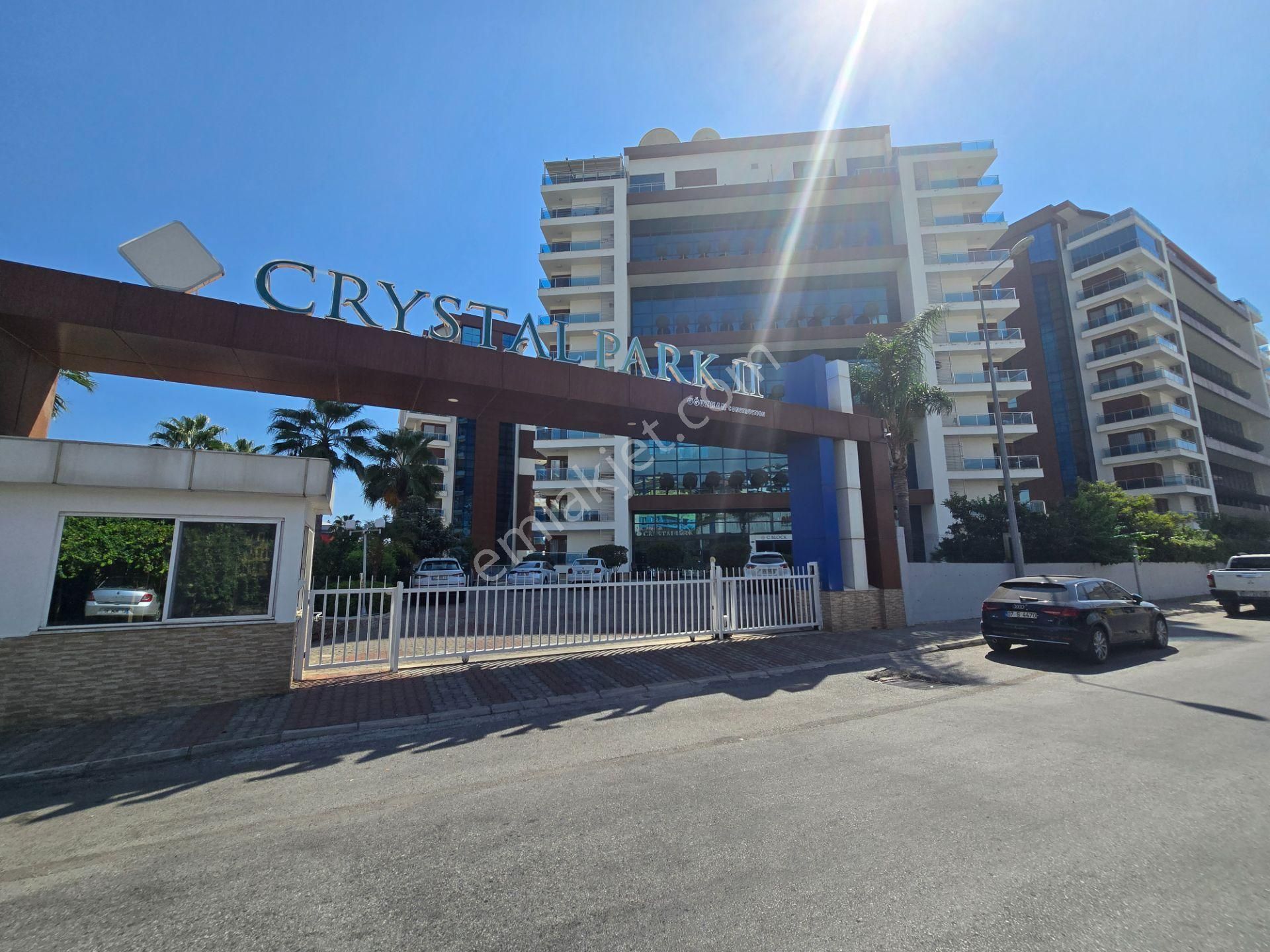 Crystal Parkta Satılık 3+1 Site İçerisinde Havuz Manzaralı Daire - Görsel 11