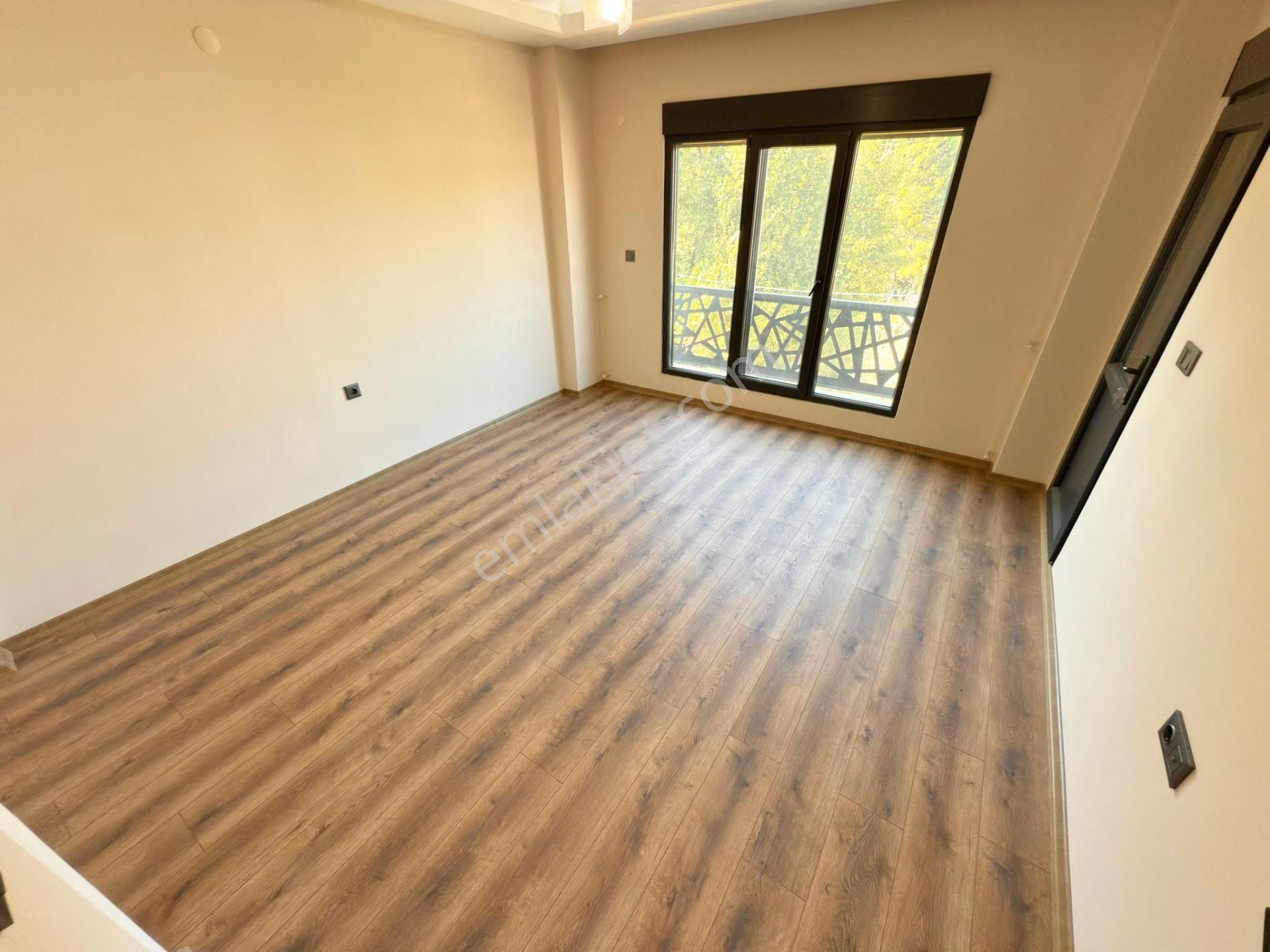 Yükselden Kaz Dağlarının Eteklerinde 4+1 Ultra Lüx Satılık Villa - Görsel 29