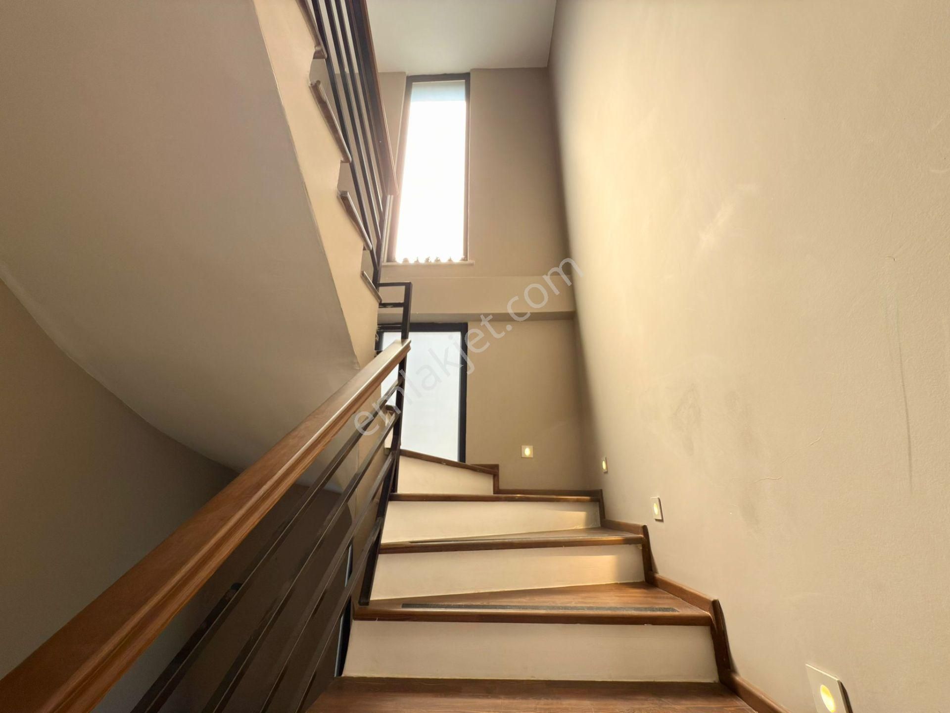 Yükselden Kaz Dağlarının Eteklerinde 4+1 Ultra Lüx Satılık Villa - Görsel 35