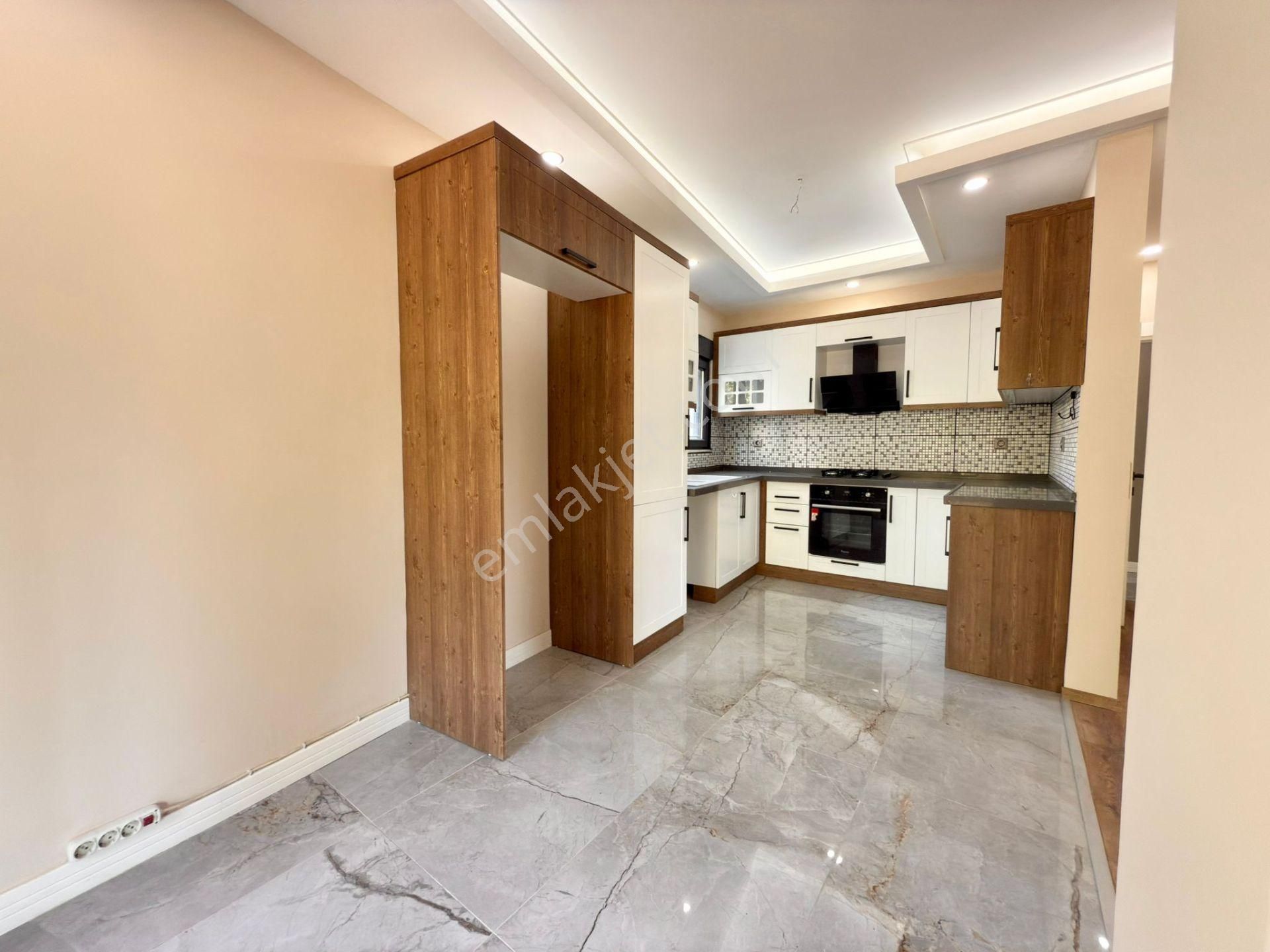 Yükselden Kaz Dağlarının Eteklerinde 4+1 Ultra Lüx Satılık Villa - Görsel 2