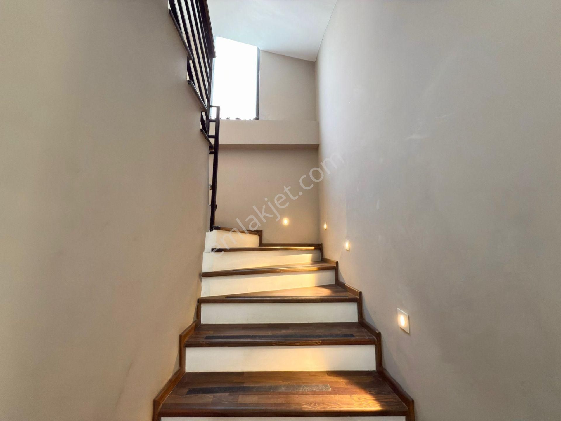 Yükselden Kaz Dağlarının Eteklerinde 4+1 Ultra Lüx Satılık Villa - Görsel 16