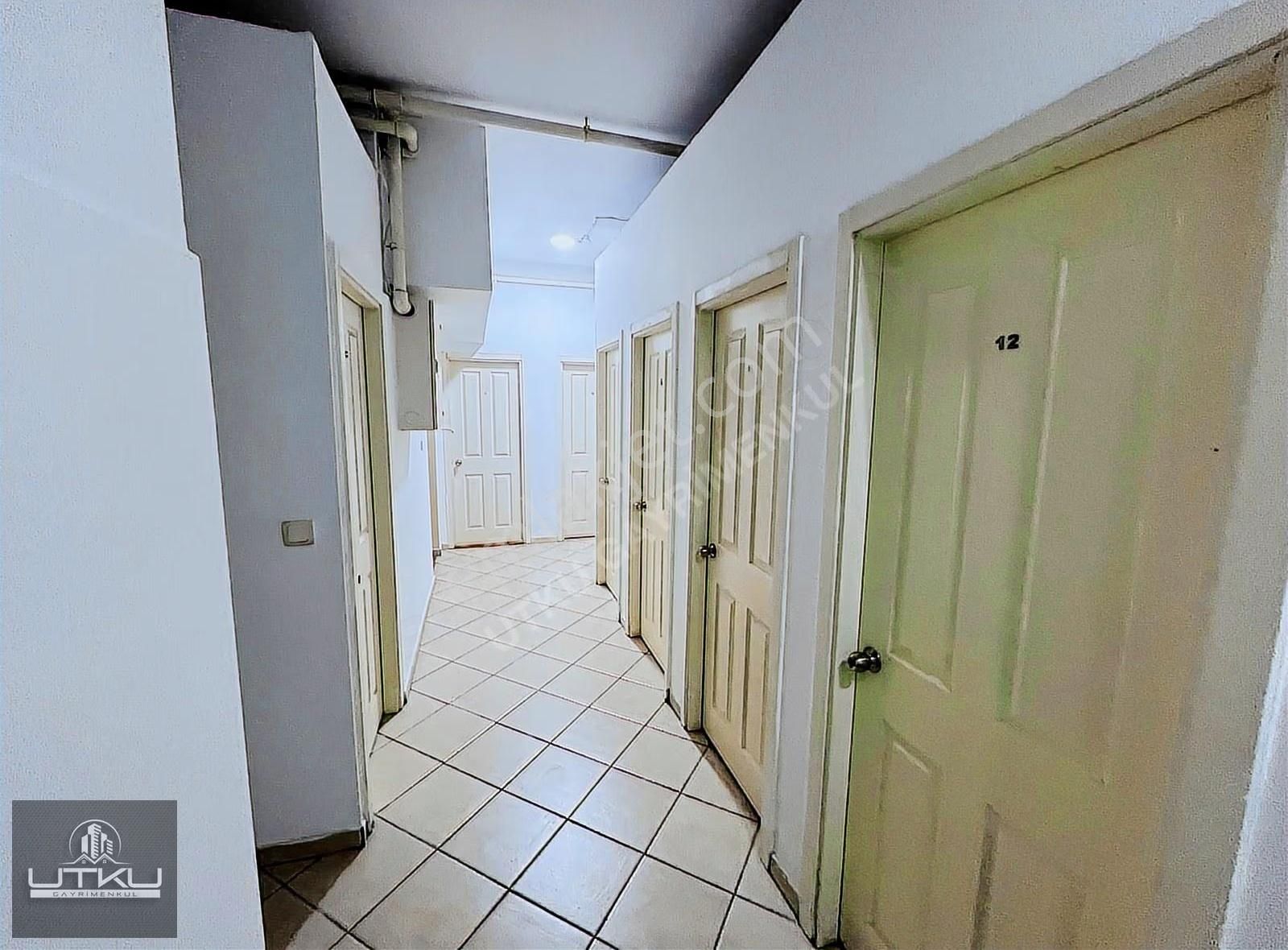 Utkudan Caddebostan Sahil Parselinde Balkonlu 2+1 Satılık Daire - Görsel 13