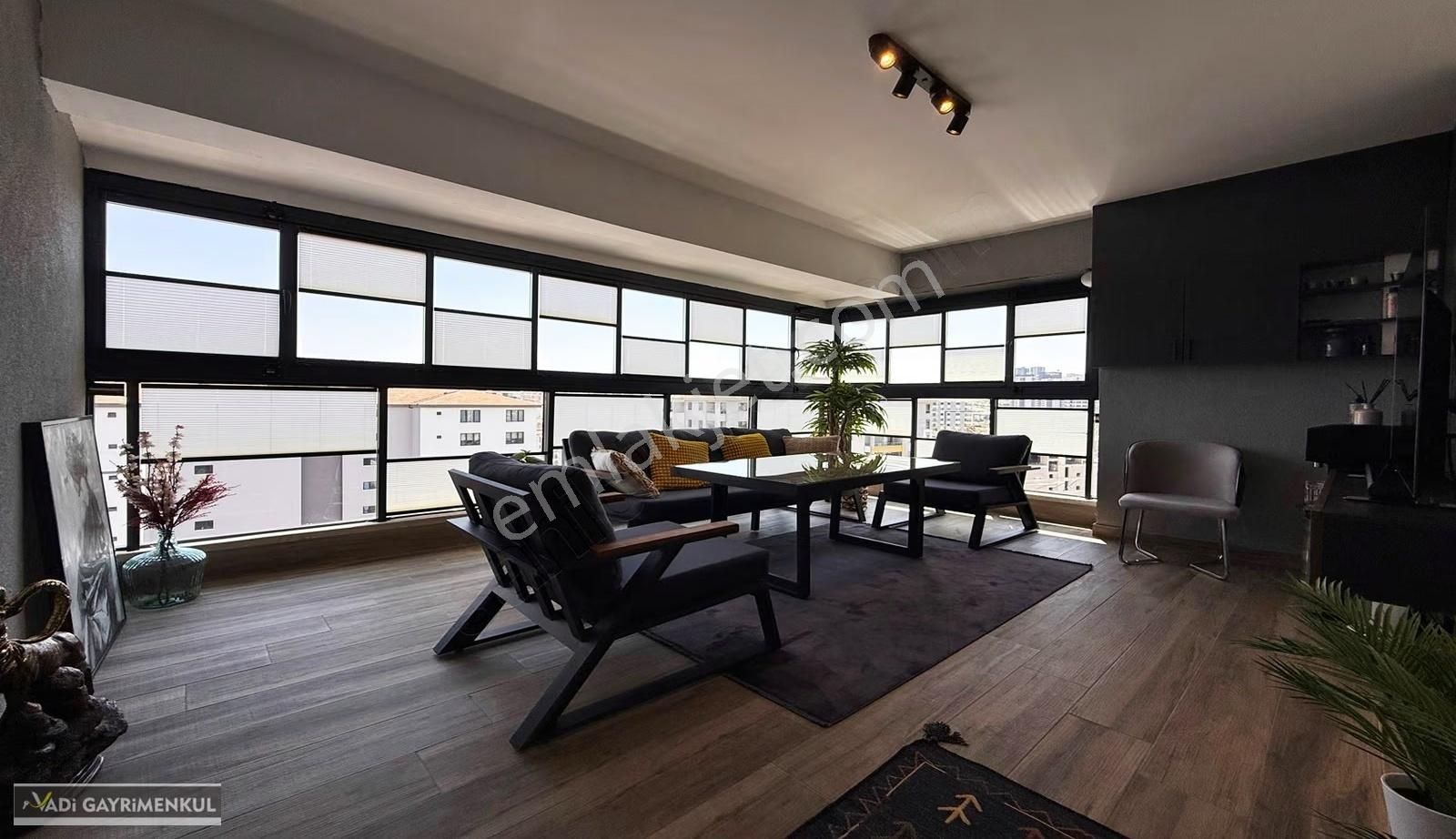 Vadi'den Bulvar Yakını Katta Yapılı Lüks 4+1 Site Dairesi - Görsel 19