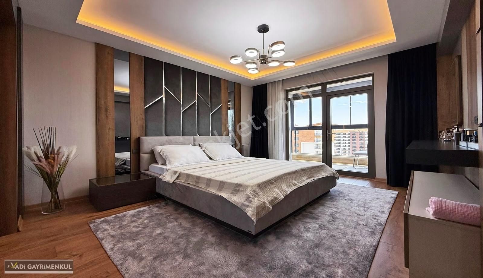 Vadi'den Bulvar Yakını Katta Yapılı Lüks 4+1 Site Dairesi - Görsel 23