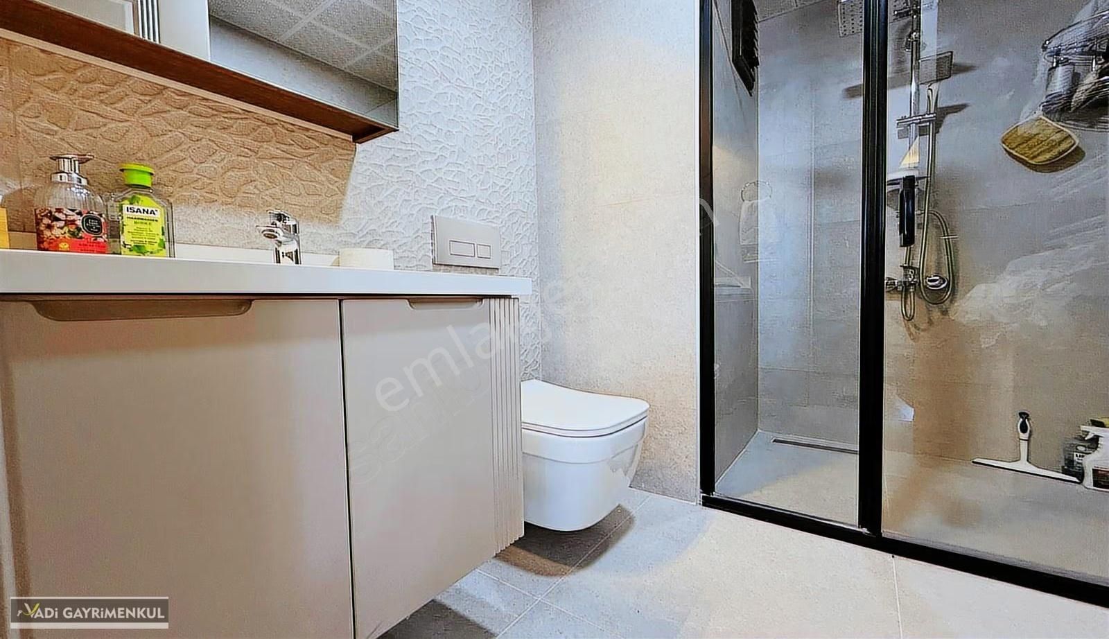 Vadi'den Bulvar Yakını Katta Yapılı Lüks 4+1 Site Dairesi - Görsel 30